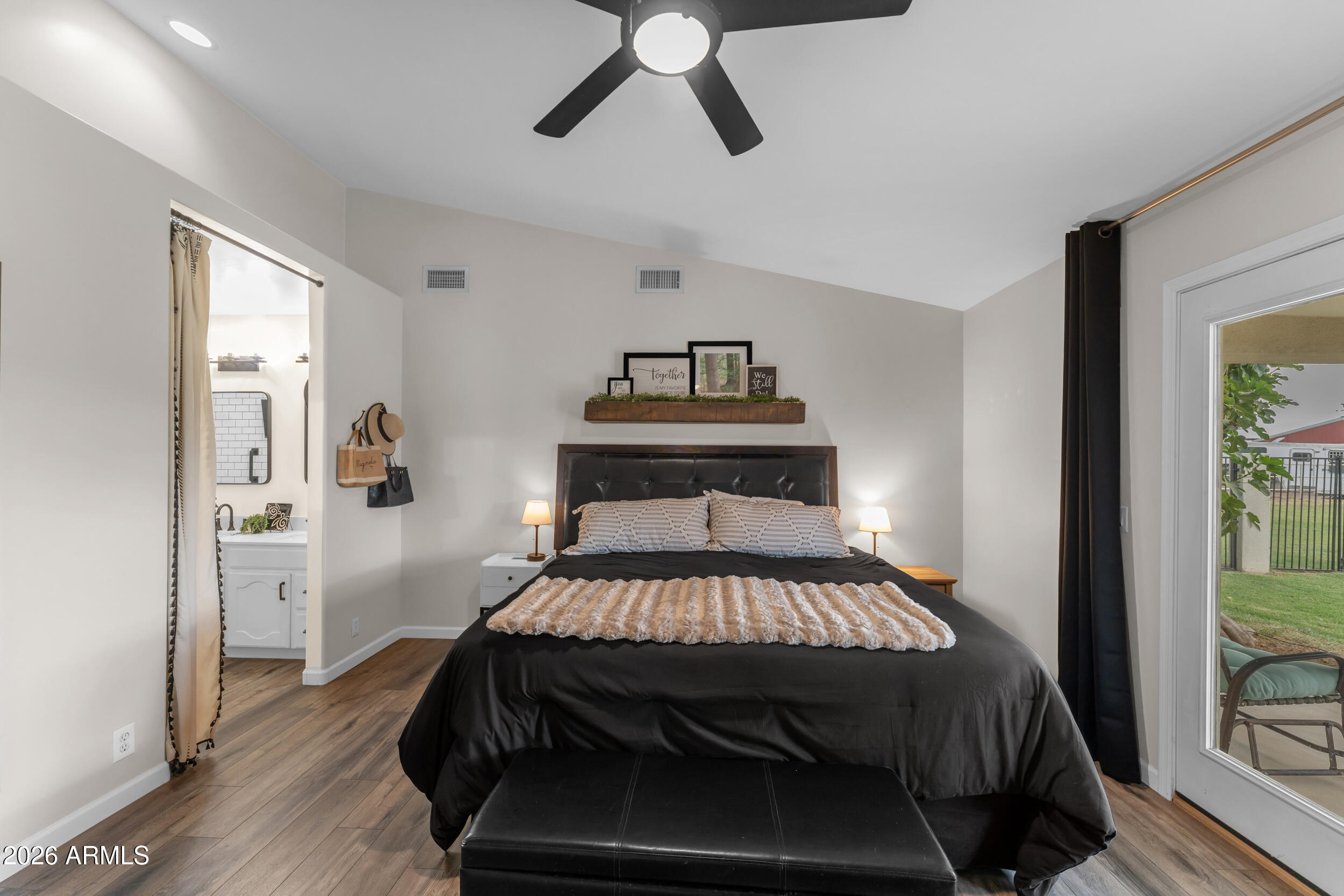 Citrus Glen - Residential