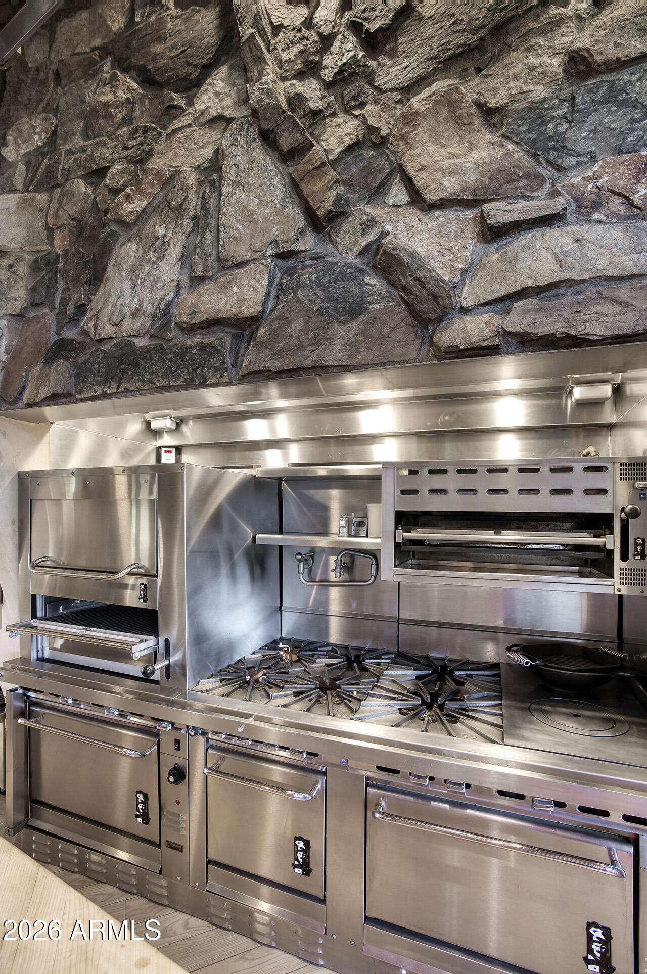 PINNACLE PEAK HEIGHTS - Residential