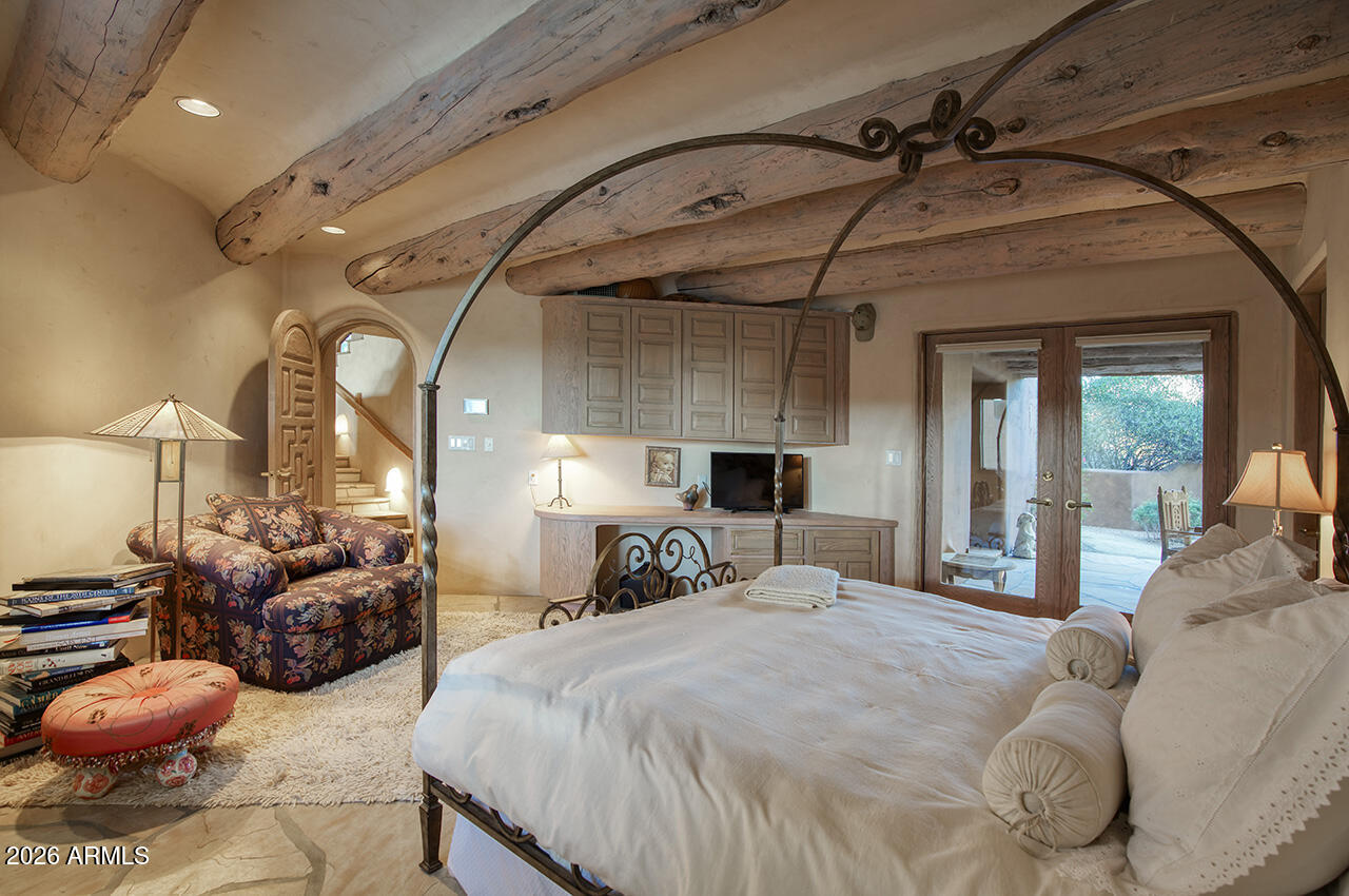PINNACLE PEAK HEIGHTS - Residential