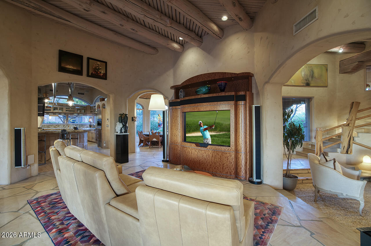 PINNACLE PEAK HEIGHTS - Residential