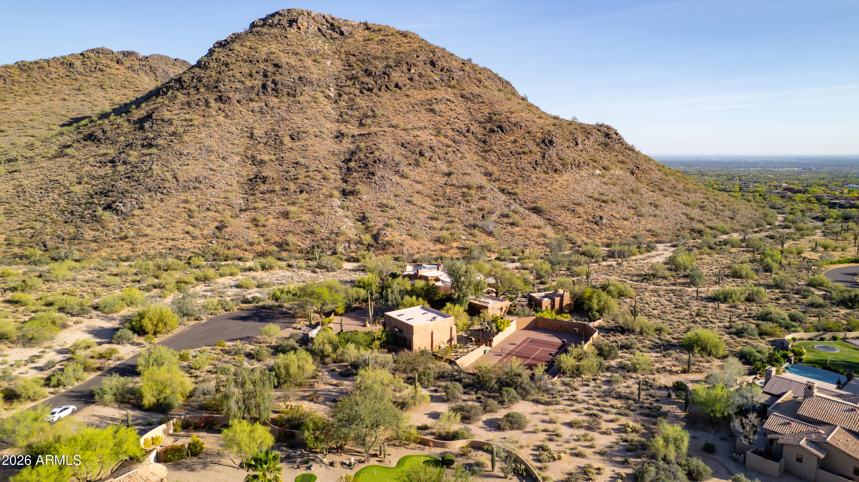 PINNACLE PEAK HEIGHTS - Residential