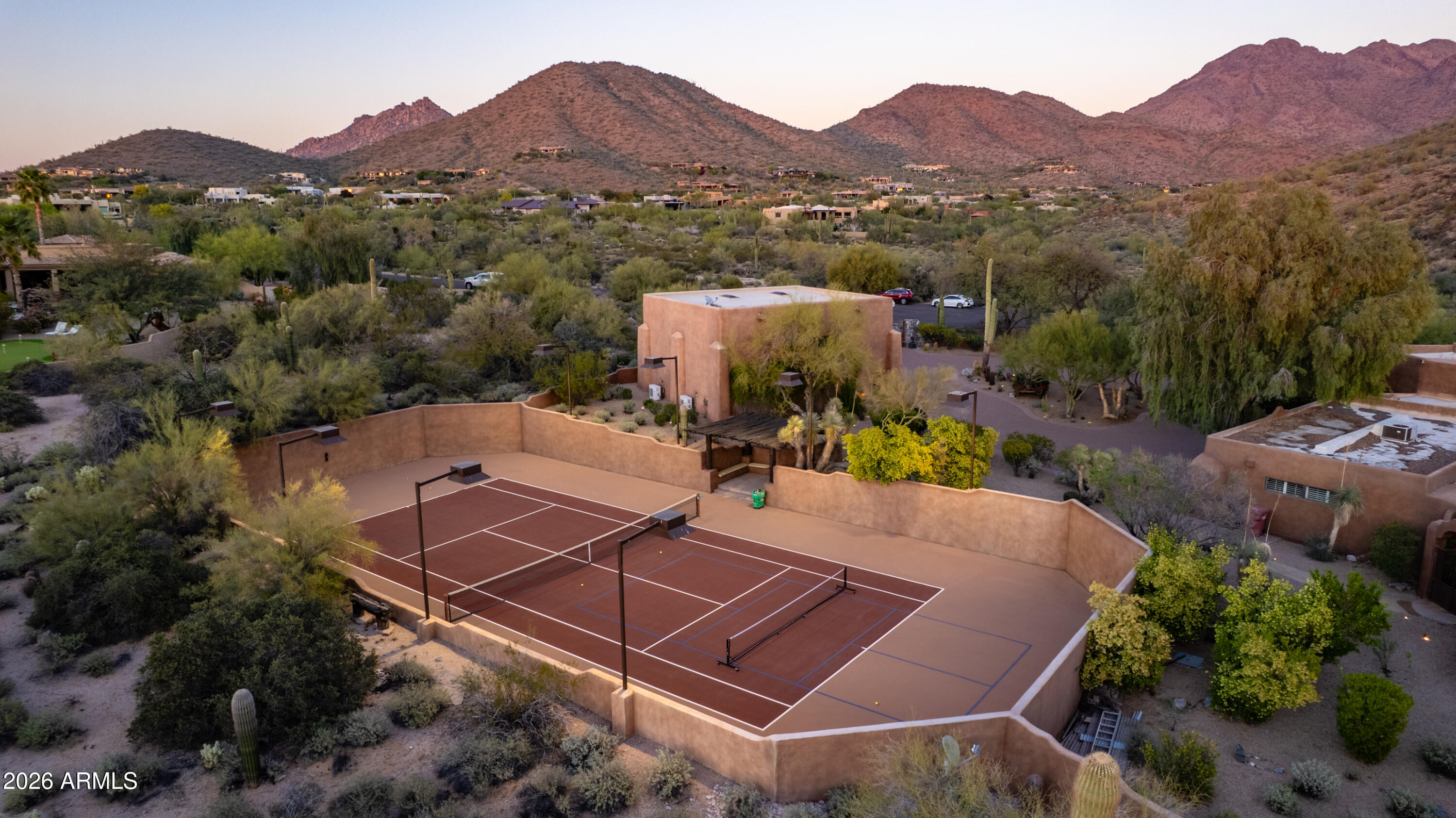 PINNACLE PEAK HEIGHTS - Residential
