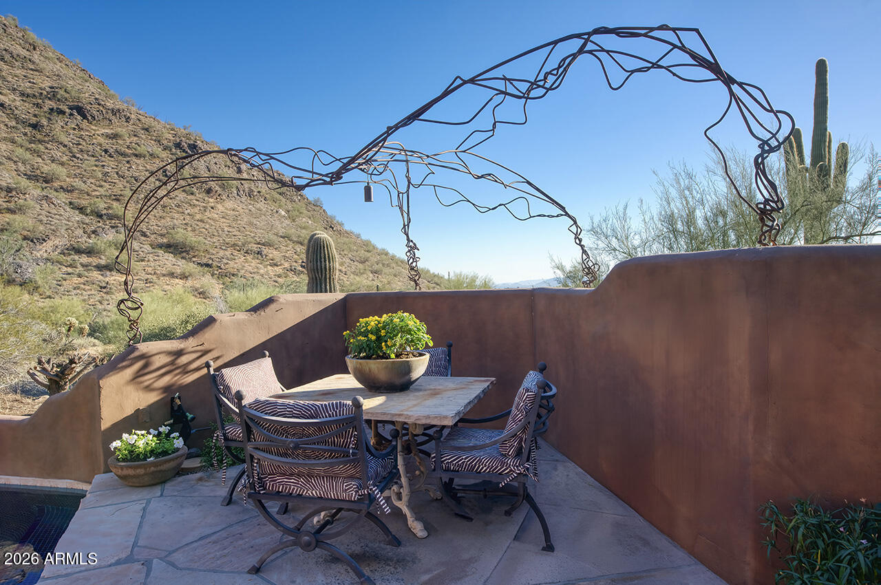 PINNACLE PEAK HEIGHTS - Residential