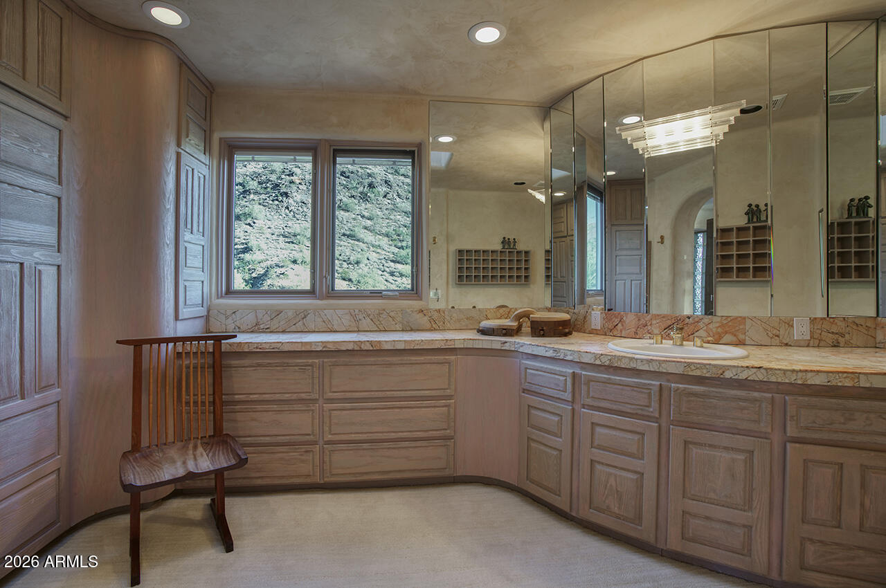 PINNACLE PEAK HEIGHTS - Residential