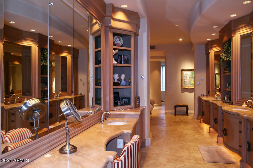 SQUAW PEAK VISTA AMD - Residential