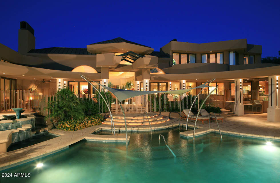 SQUAW PEAK VISTA AMD - Residential
