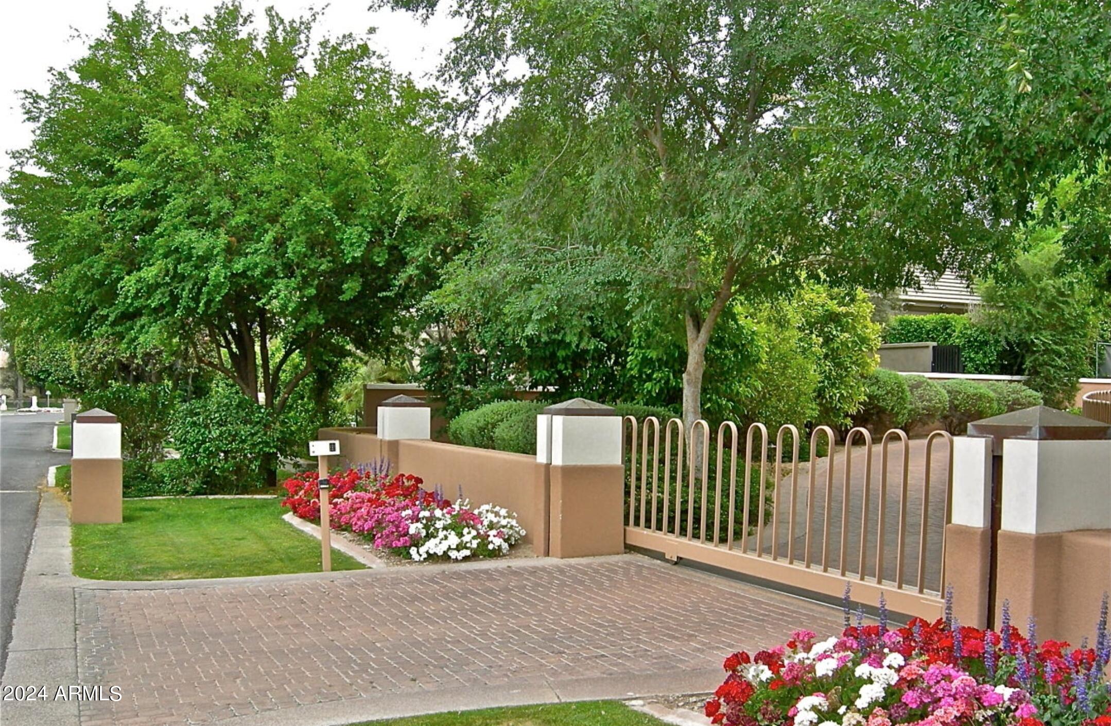 SQUAW PEAK VISTA AMD - Residential