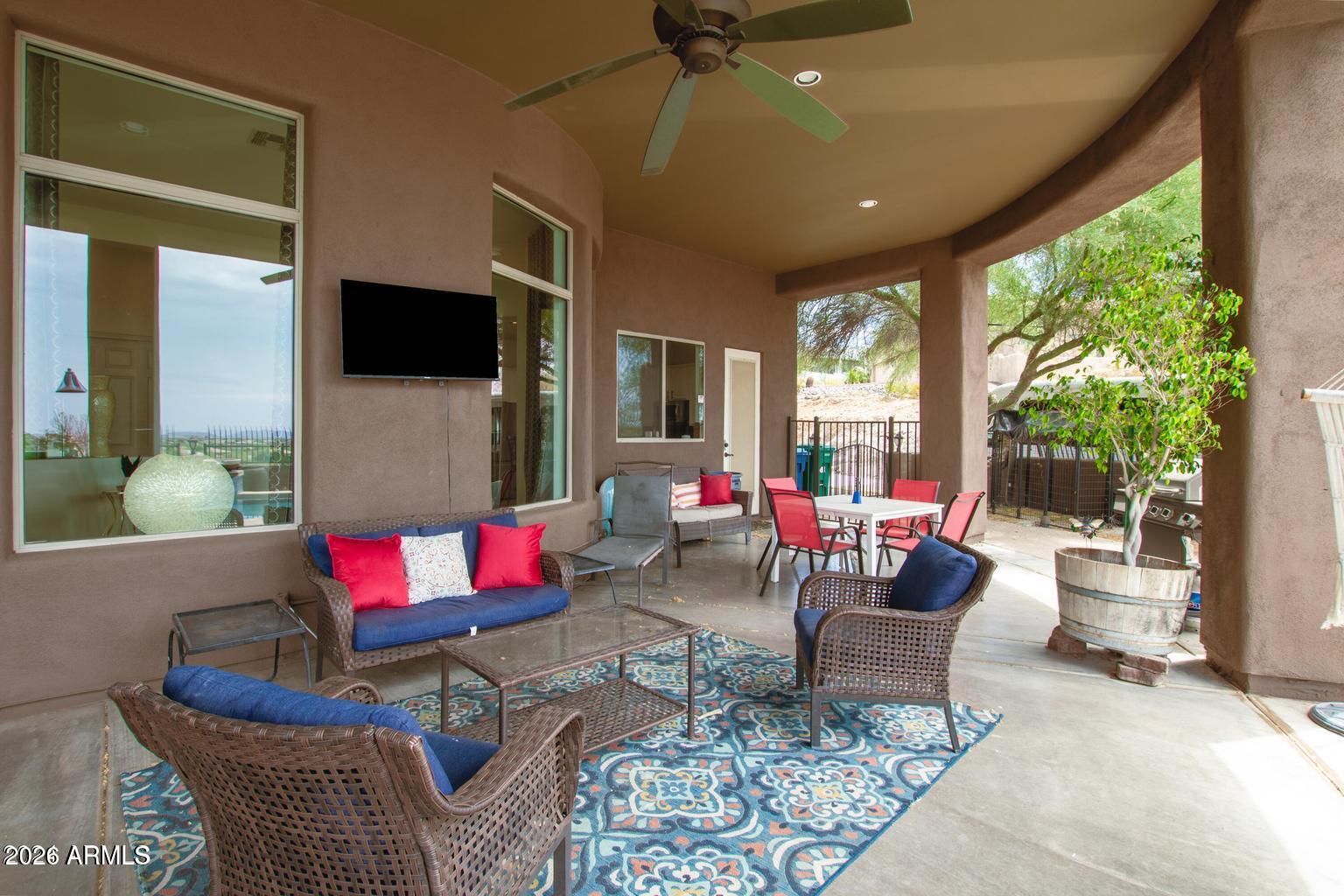 Custom Home In North Phoenix - Residential
