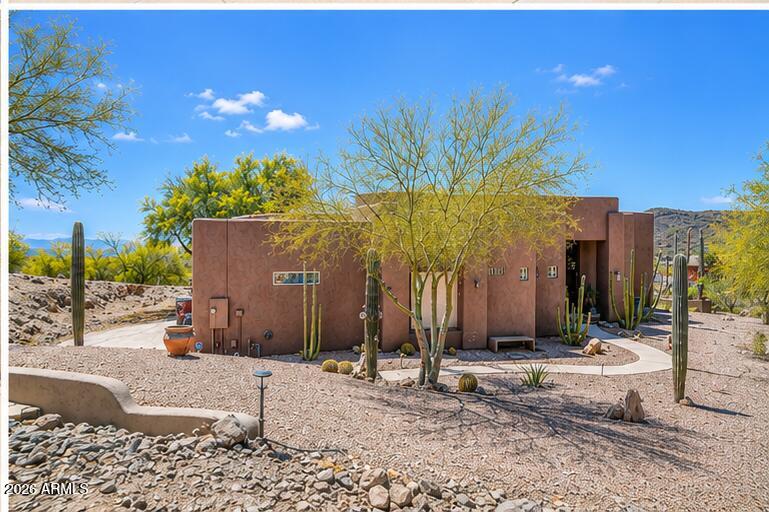 Custom Home In North Phoenix - Residential