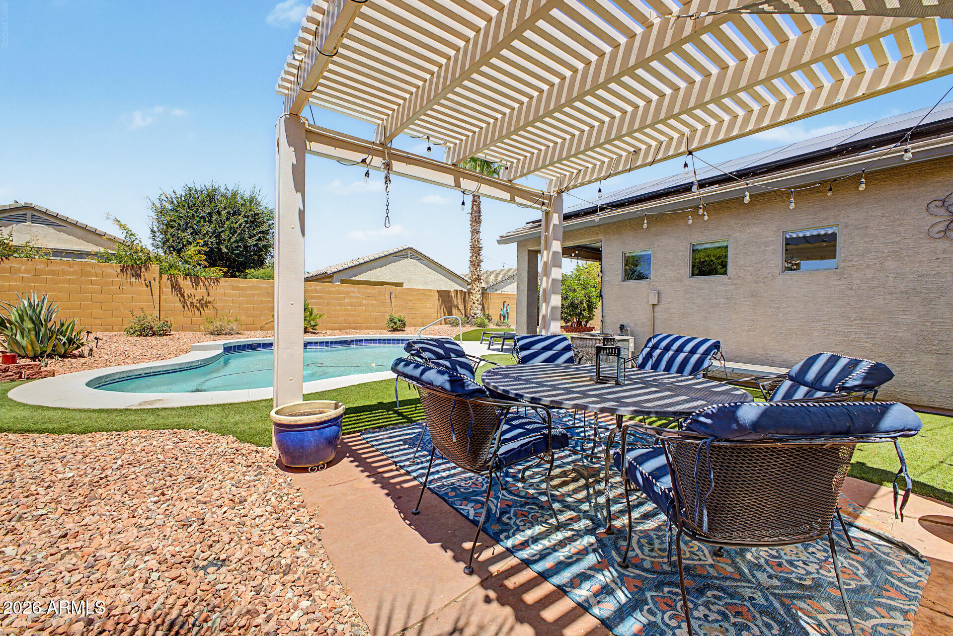 FESTIVAL FOOTHILLS - Residential