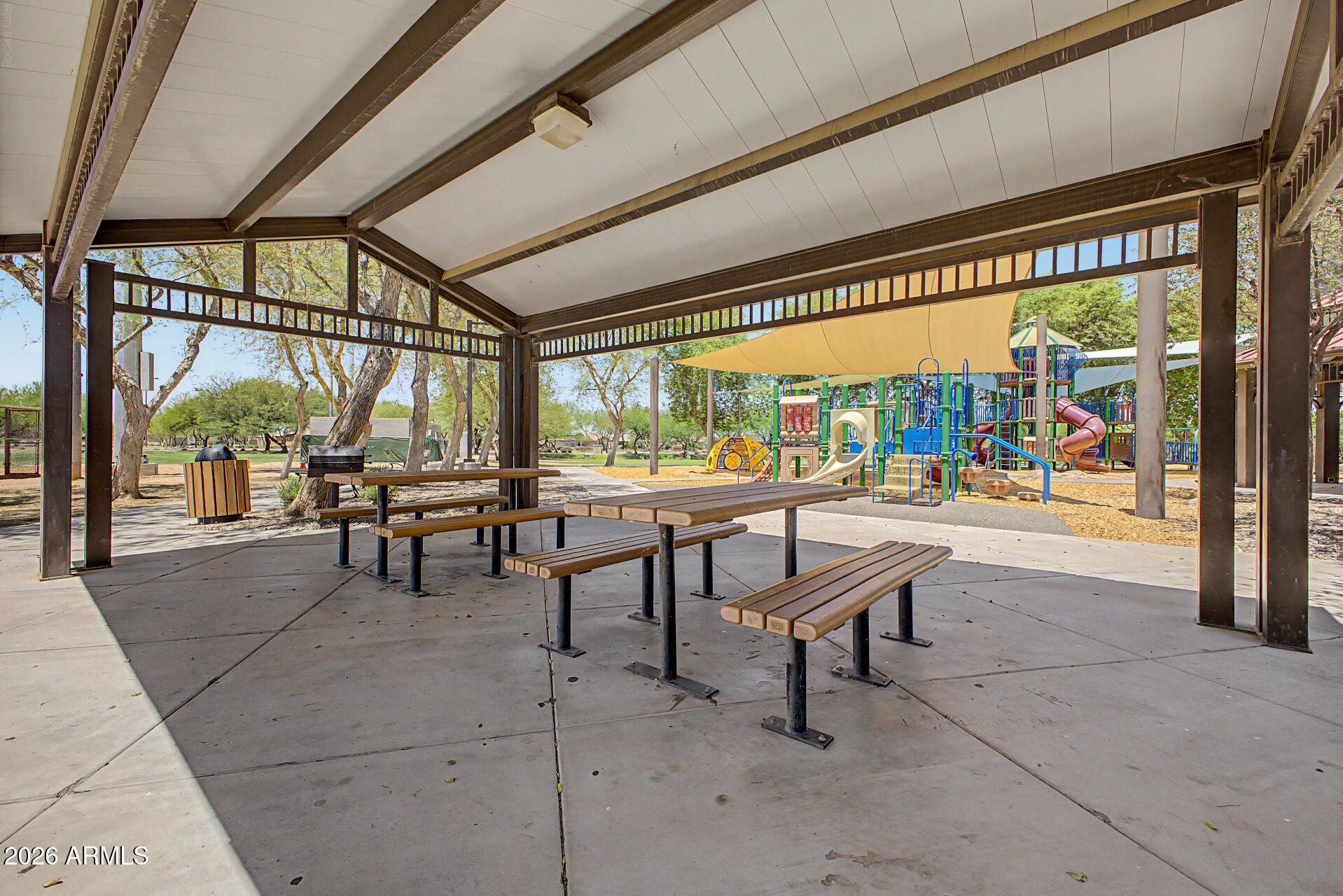 FESTIVAL FOOTHILLS - Residential