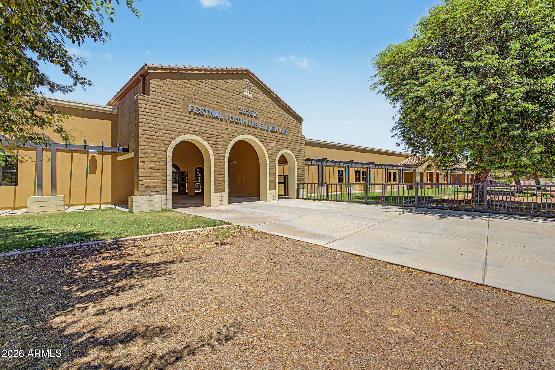 FESTIVAL FOOTHILLS - Residential