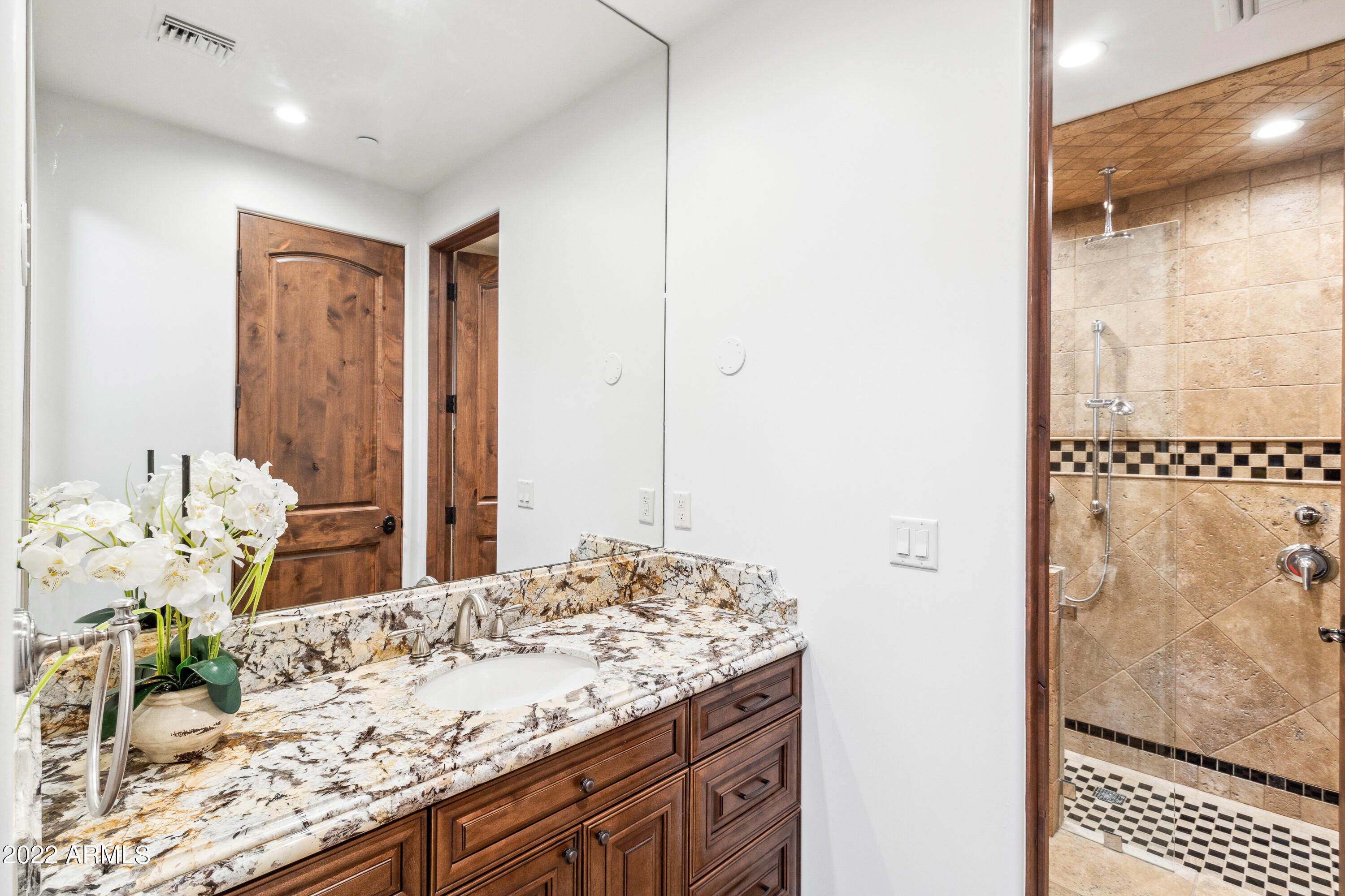 GARY ESTATES - Residential