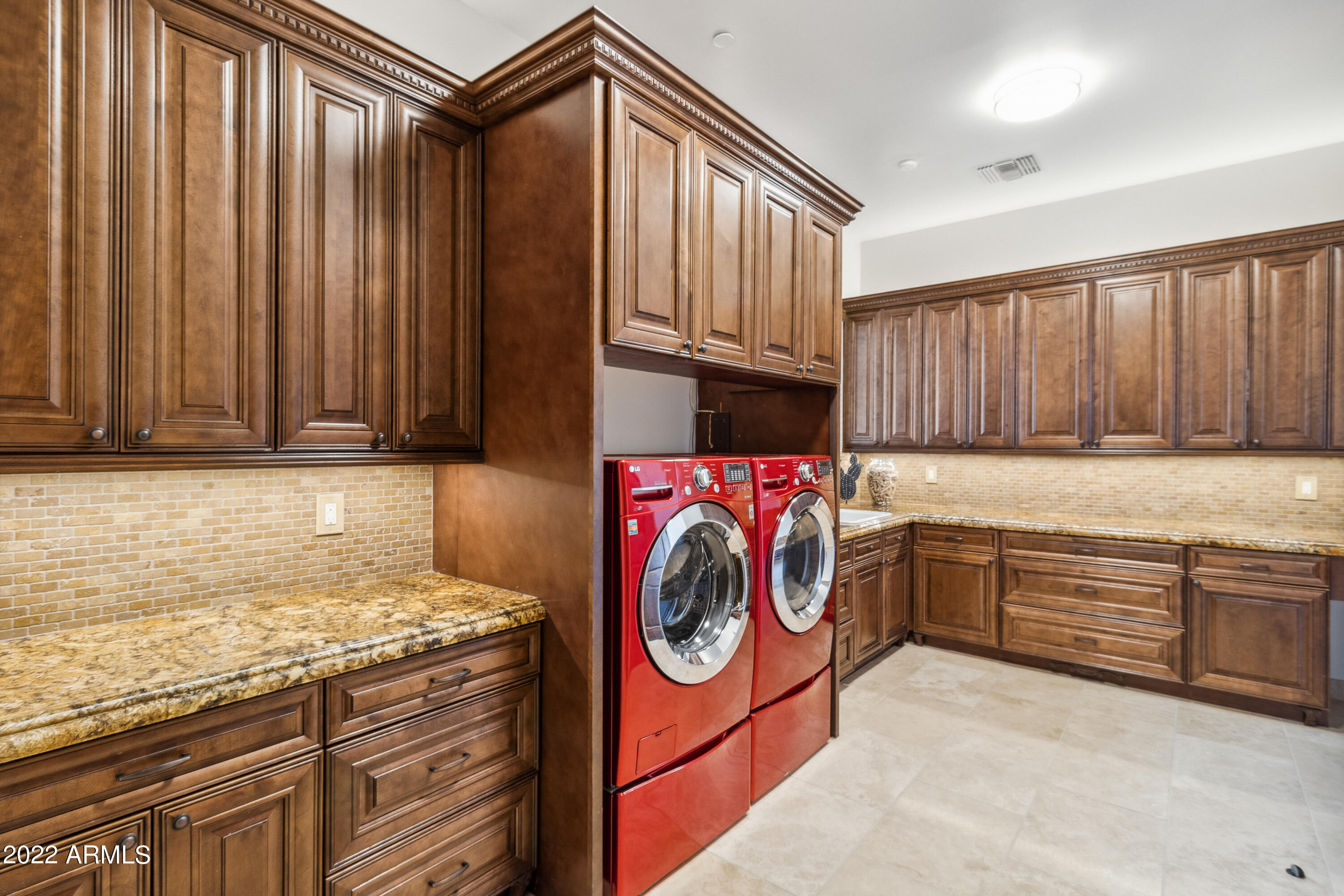 GARY ESTATES - Residential
