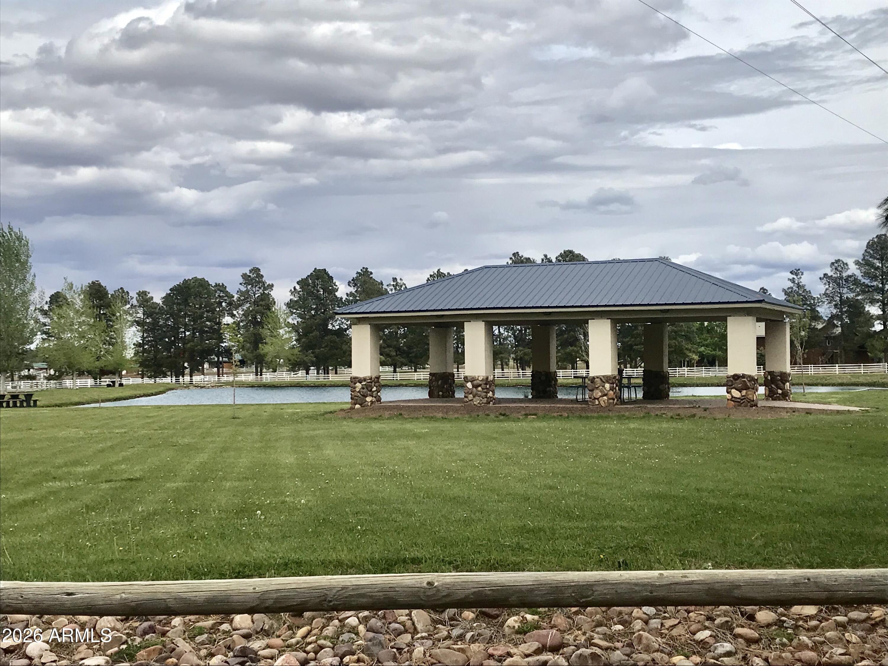 BISON RANCH RESORT SUITES - Residential