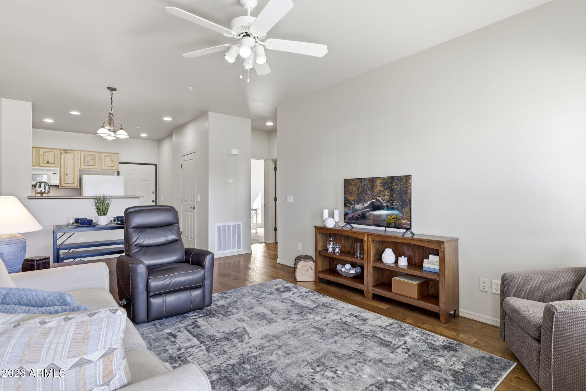 BISON RANCH RESORT SUITES - Residential