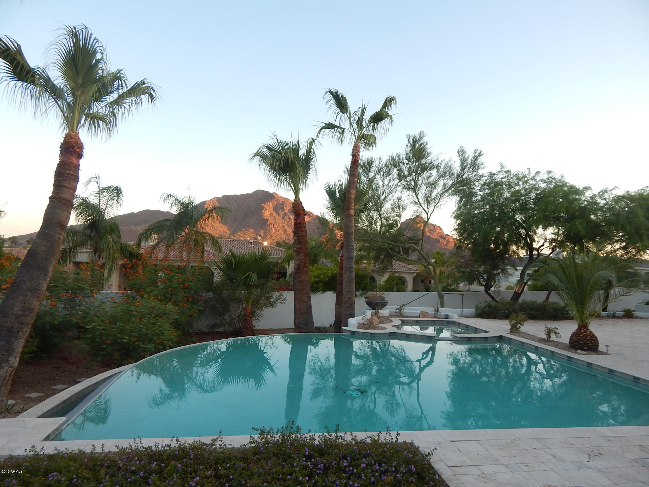 CLUB ESTATES - Residential