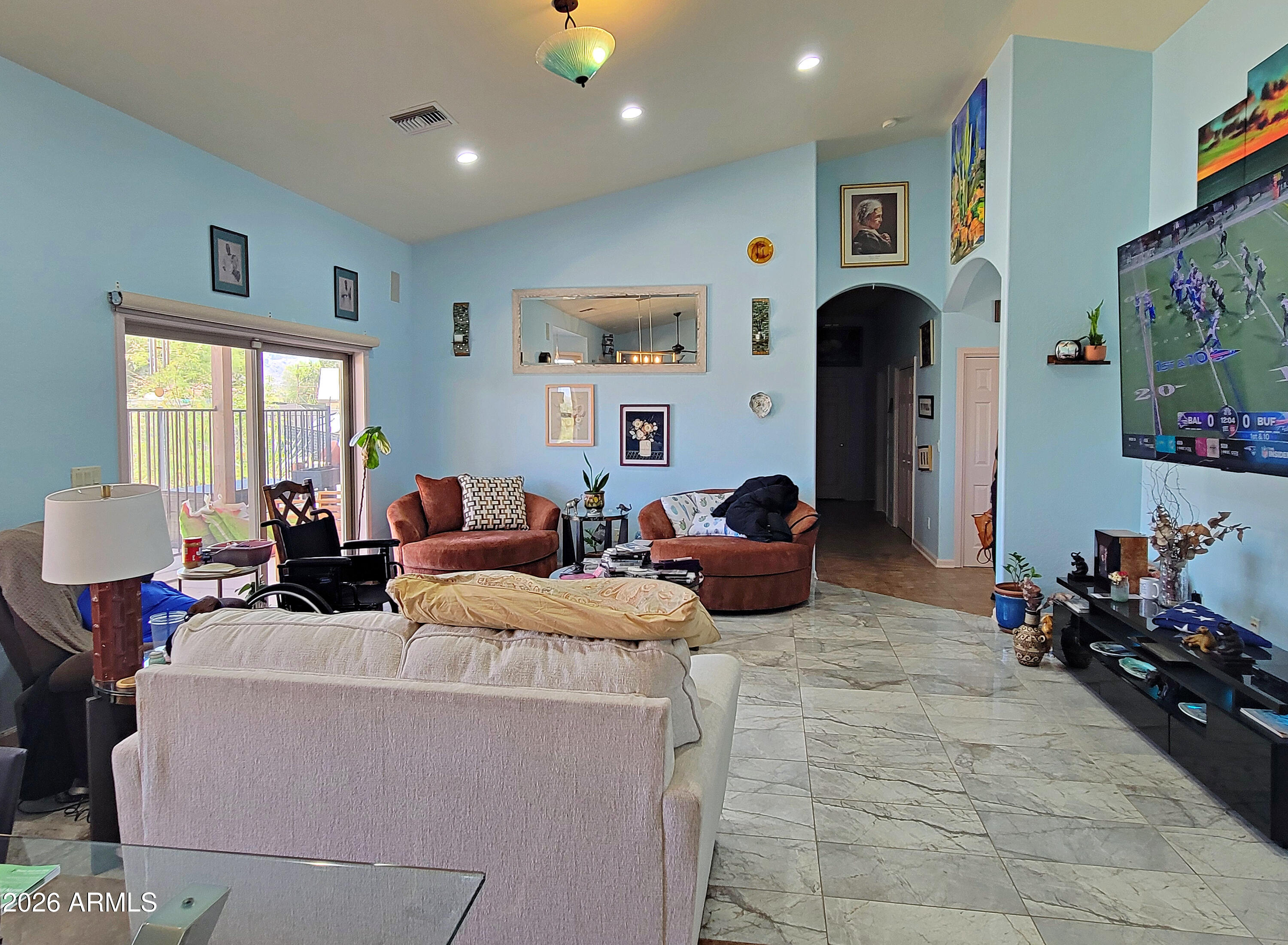 SW NE NW SW OF SEC 25-1N-8E 2.50 AC - Residential