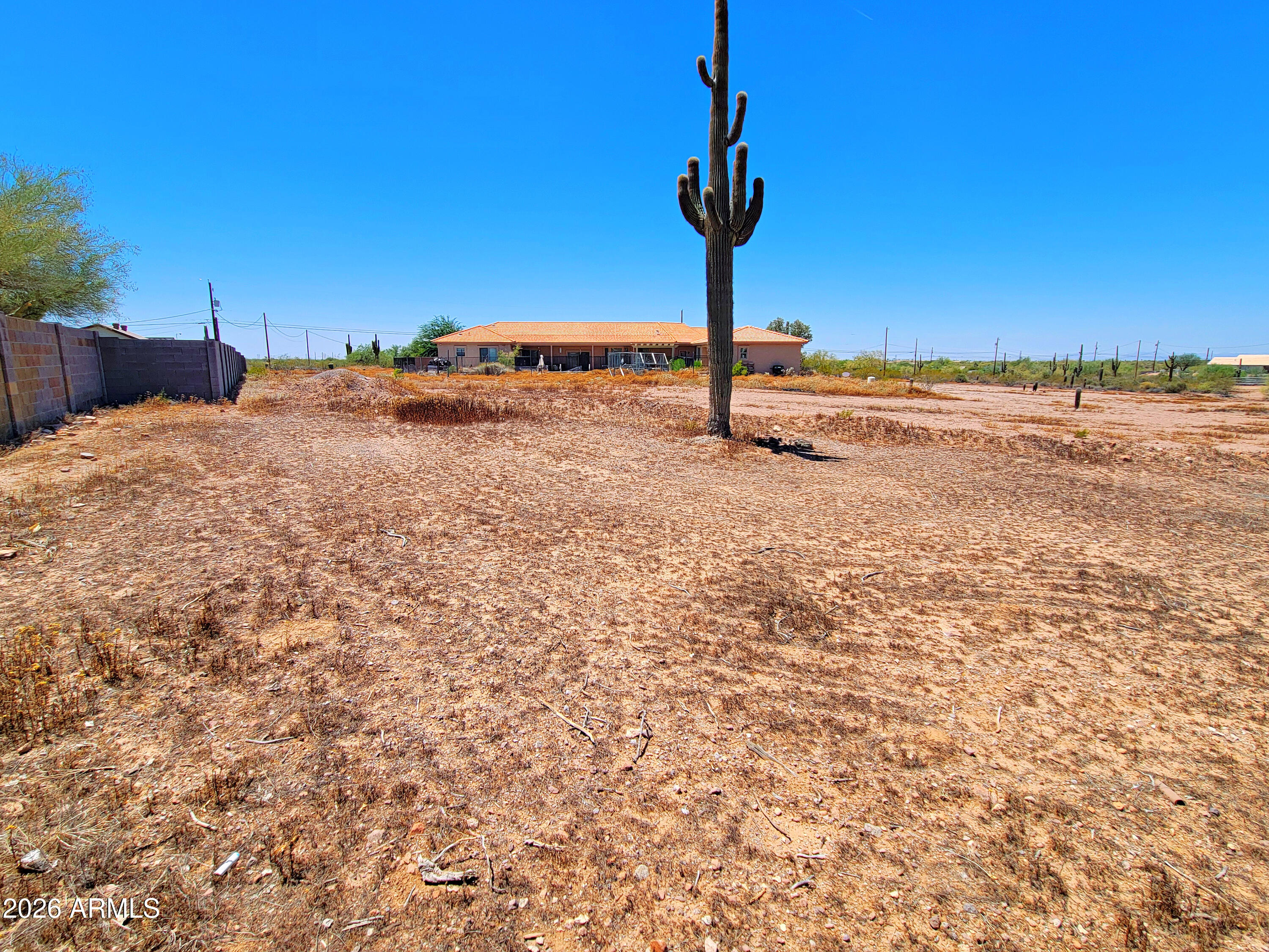 SW NE NW SW OF SEC 25-1N-8E 2.50 AC - Residential