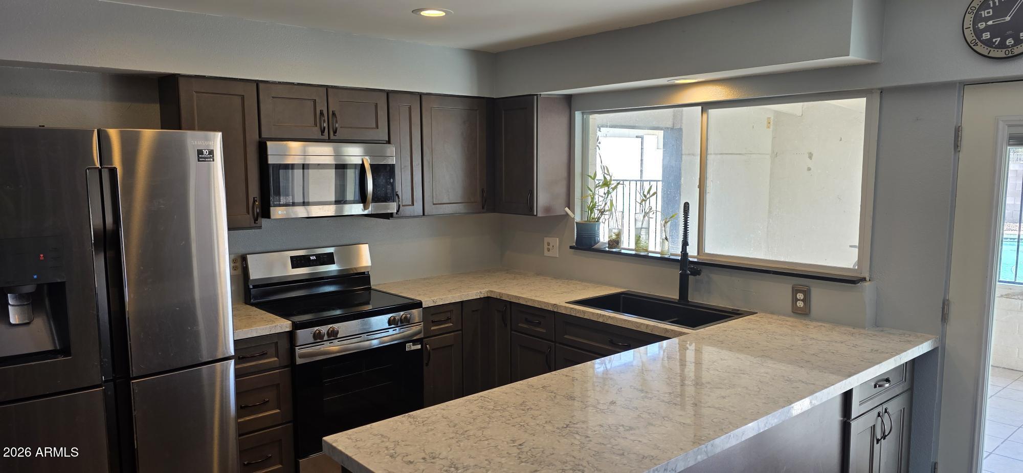 PARKWOOD SUBDIVISION - UNIT NO. 6 - Residential