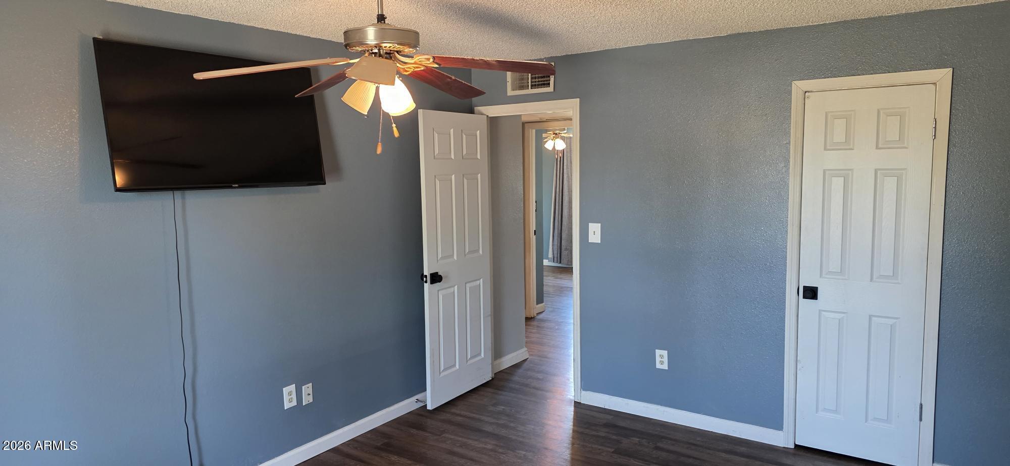 PARKWOOD SUBDIVISION - UNIT NO. 6 - Residential