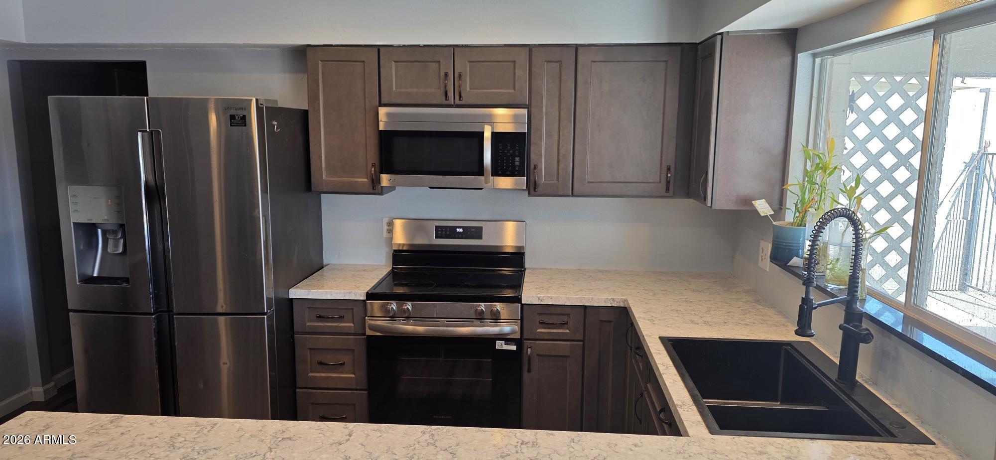 PARKWOOD SUBDIVISION - UNIT NO. 6 - Residential