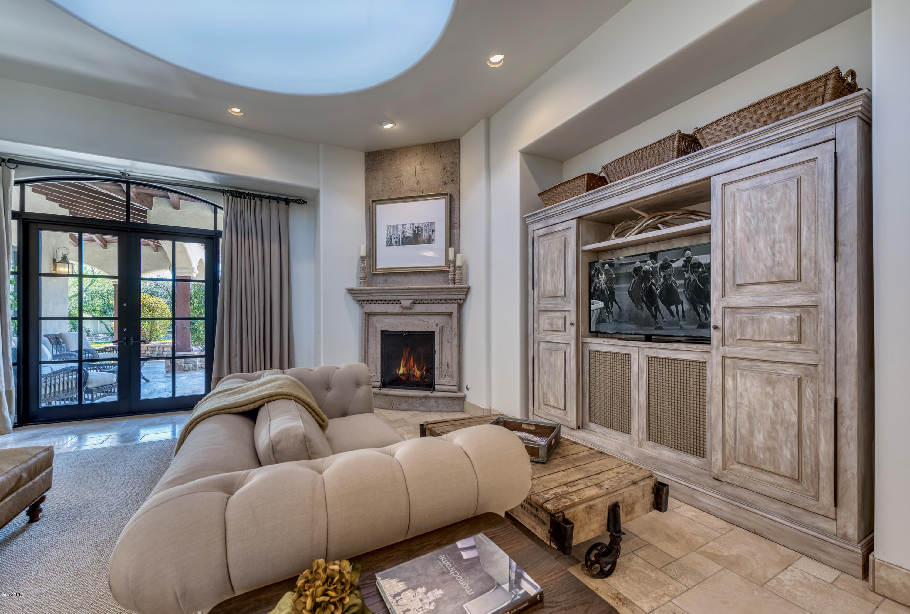 GROSSE POINTE HIGHLANDS - Residential