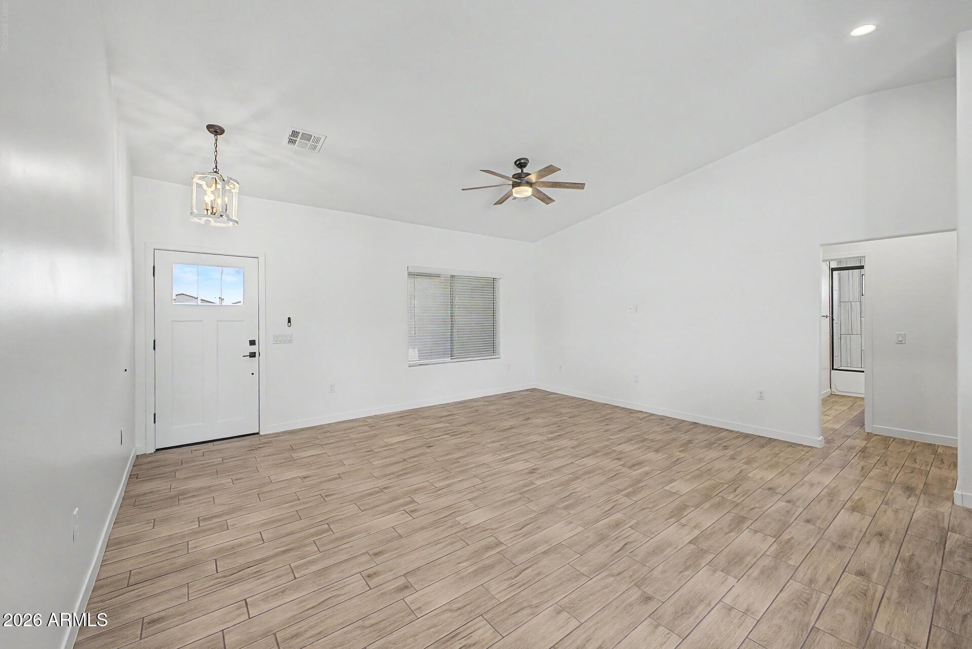DESERT VISTA UNIT NO 6 - Residential