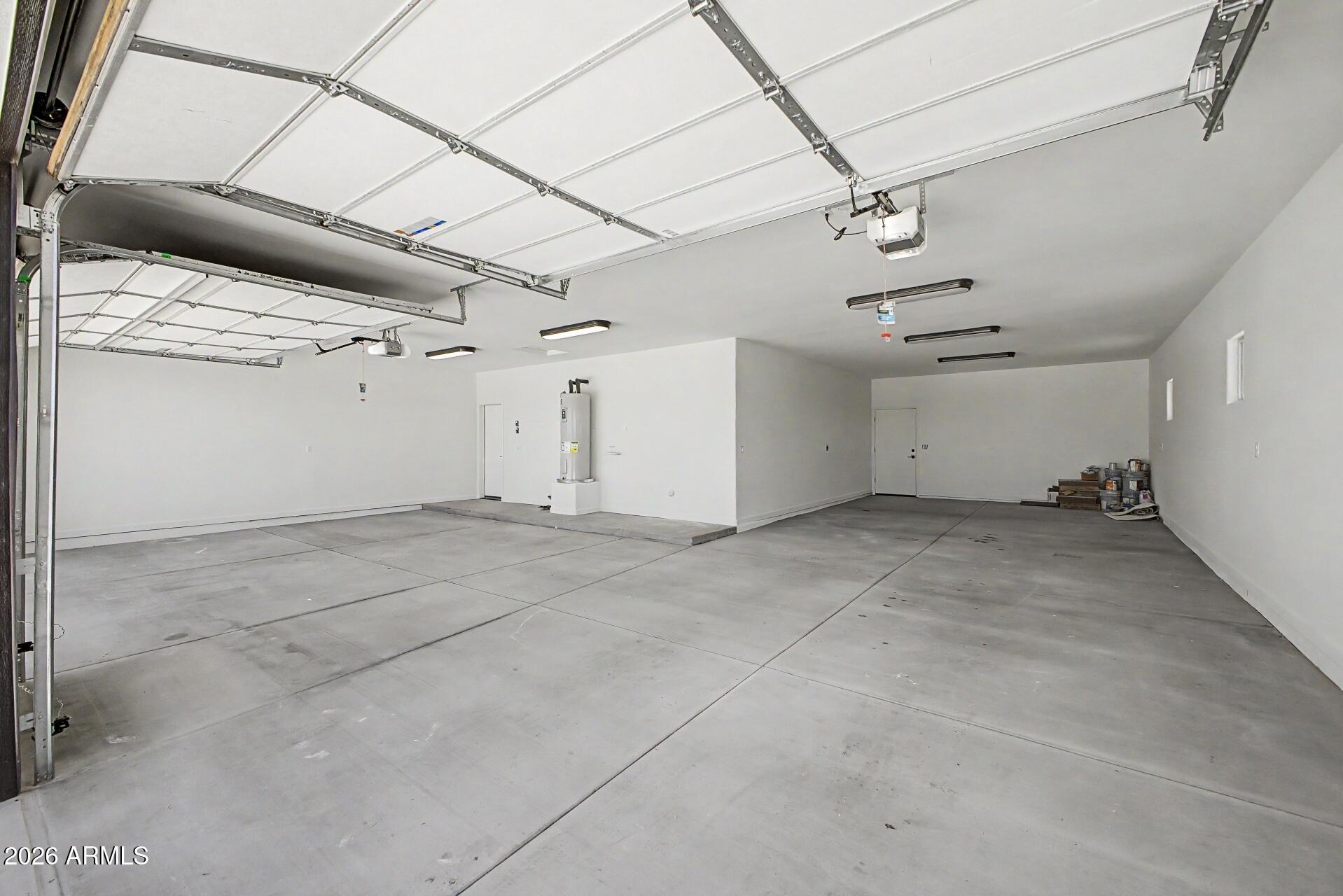 DESERT VISTA UNIT NO 6 - Residential