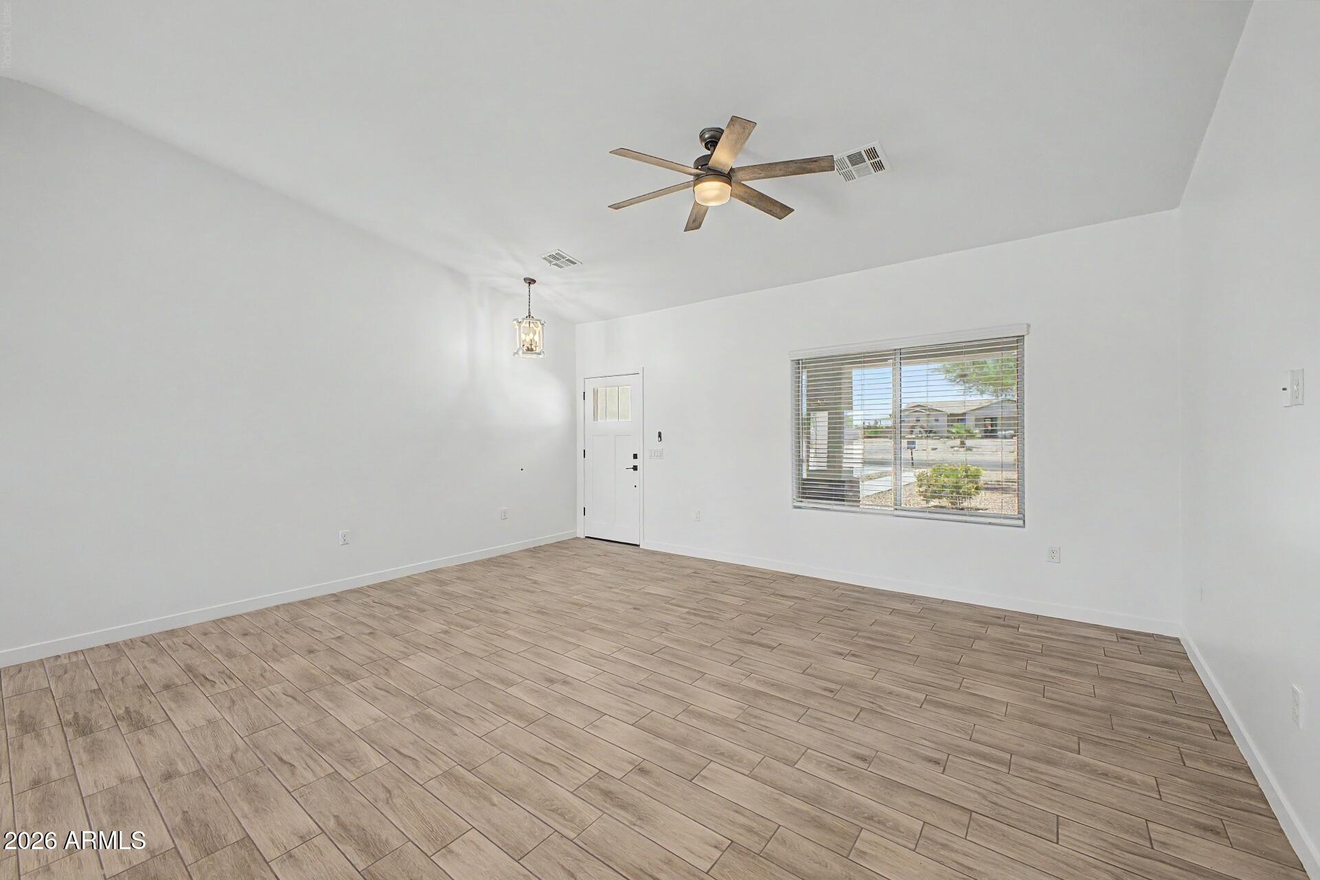DESERT VISTA UNIT NO 6 - Residential