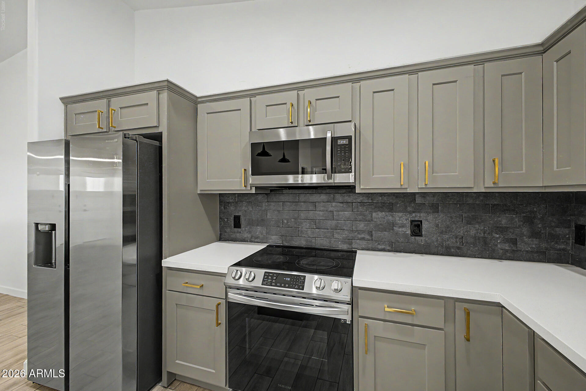 DESERT VISTA UNIT NO 6 - Residential