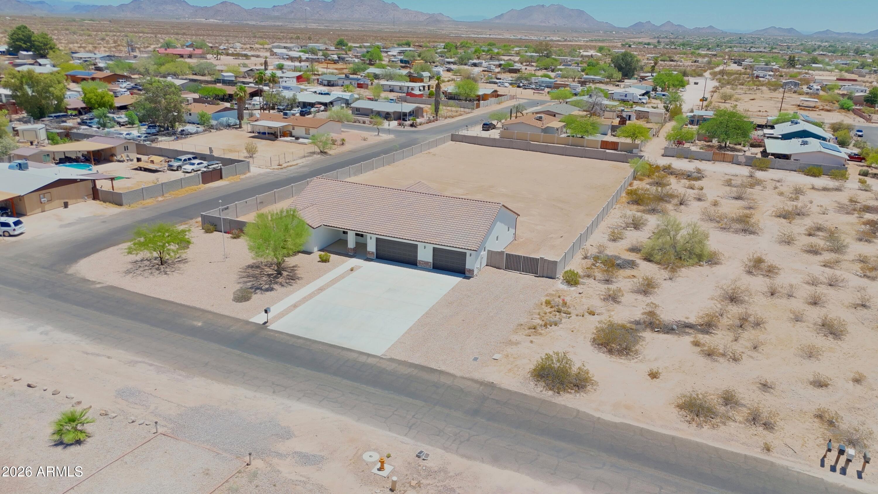 DESERT VISTA UNIT NO 6 - Residential