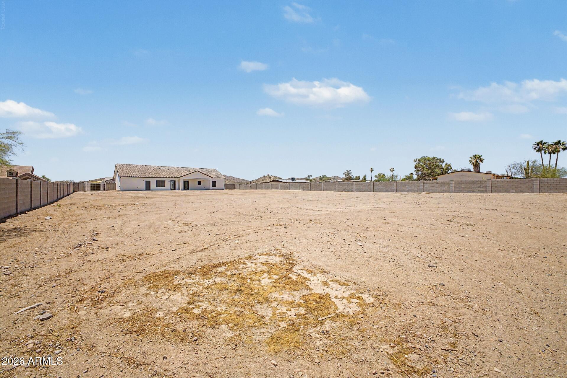 DESERT VISTA UNIT NO 6 - Residential