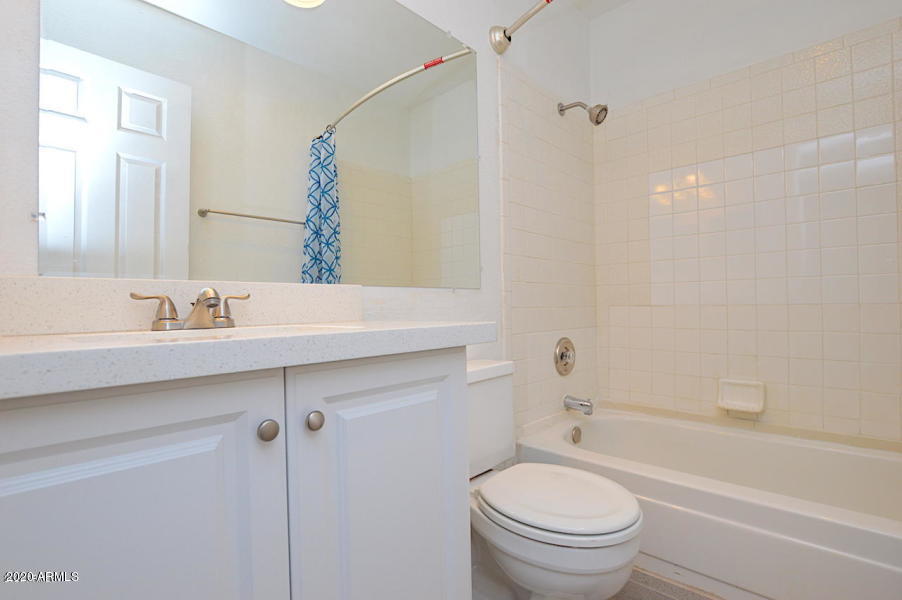 LAS CASITAS DE EARL CONDOMINIUM APTS - Residential Income