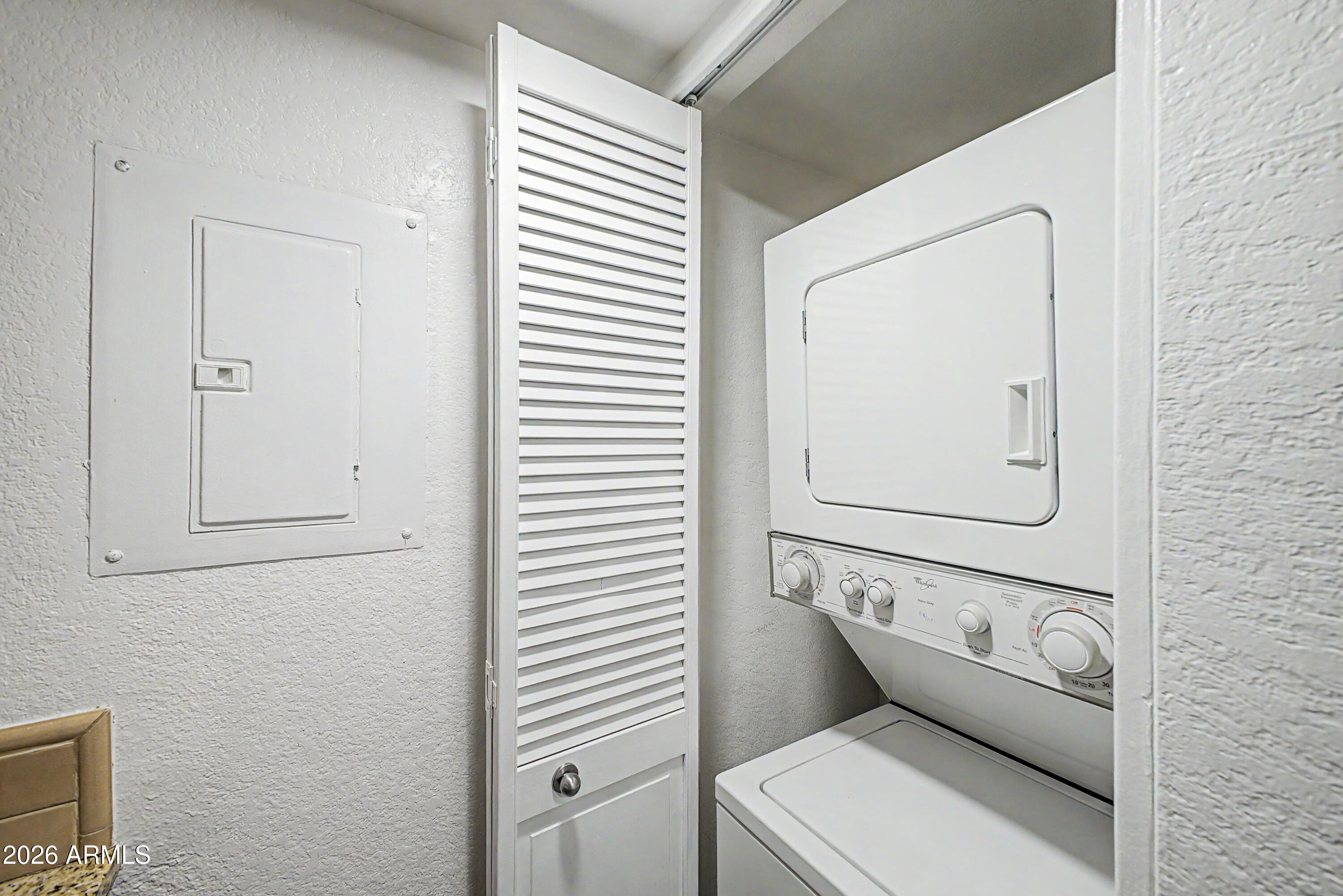 CHESAPEAKE CONDOMINIUM - Residential