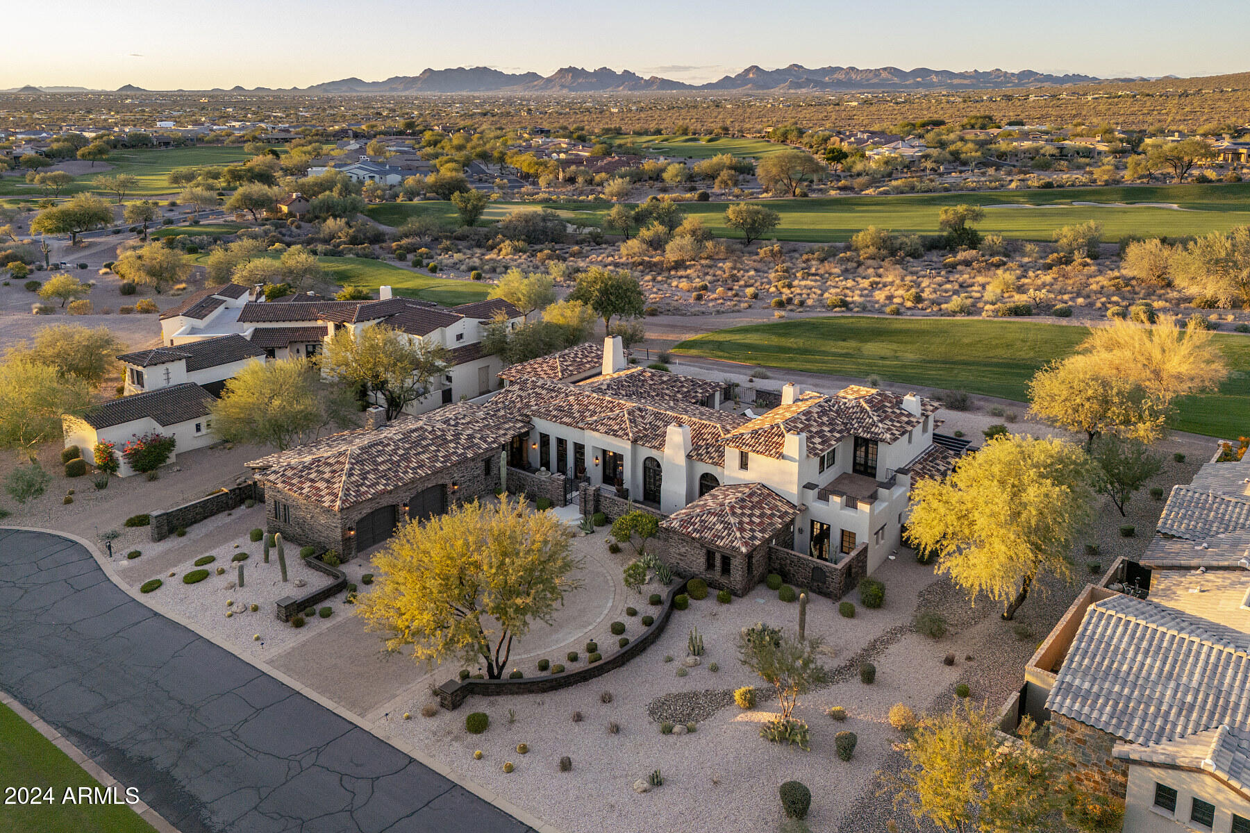 Superstition Mountain - Residential