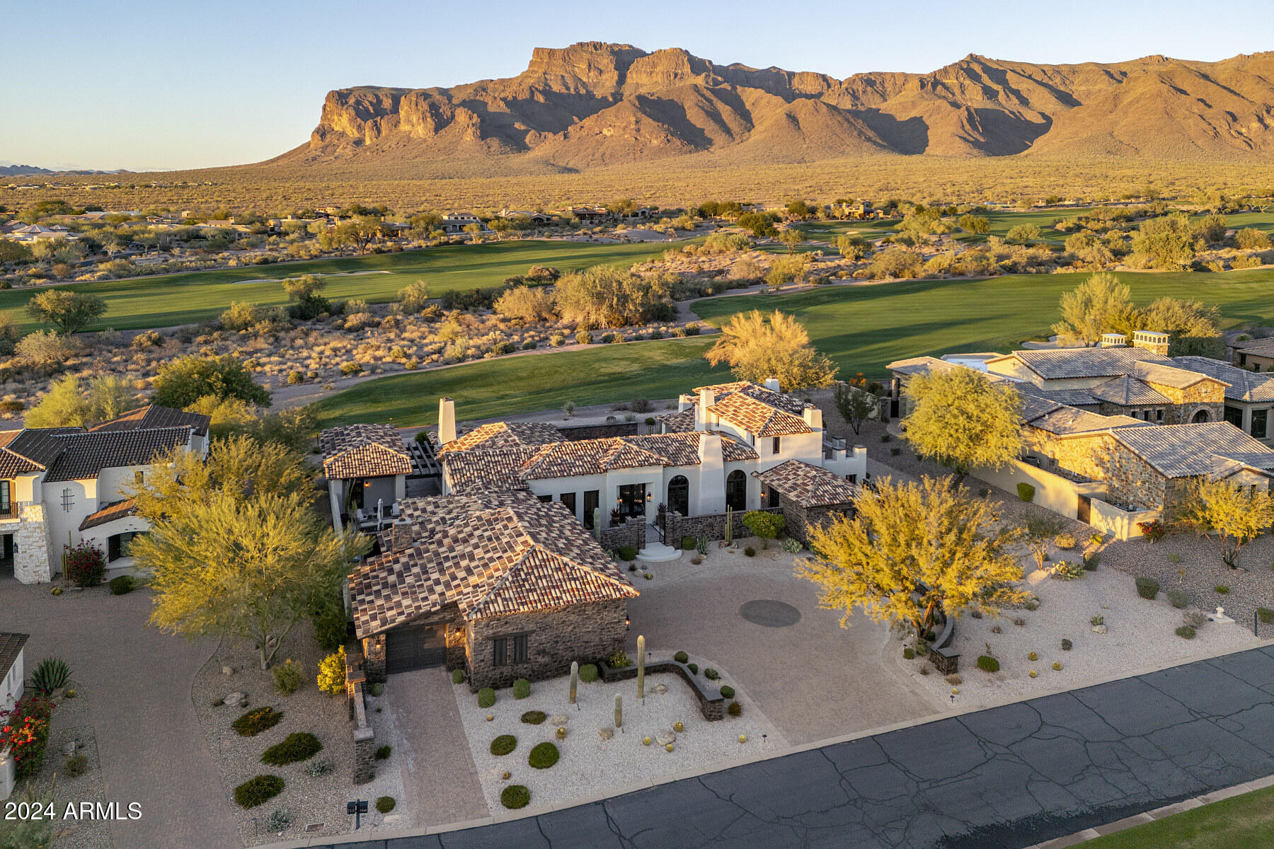 Superstition Mountain - Residential
