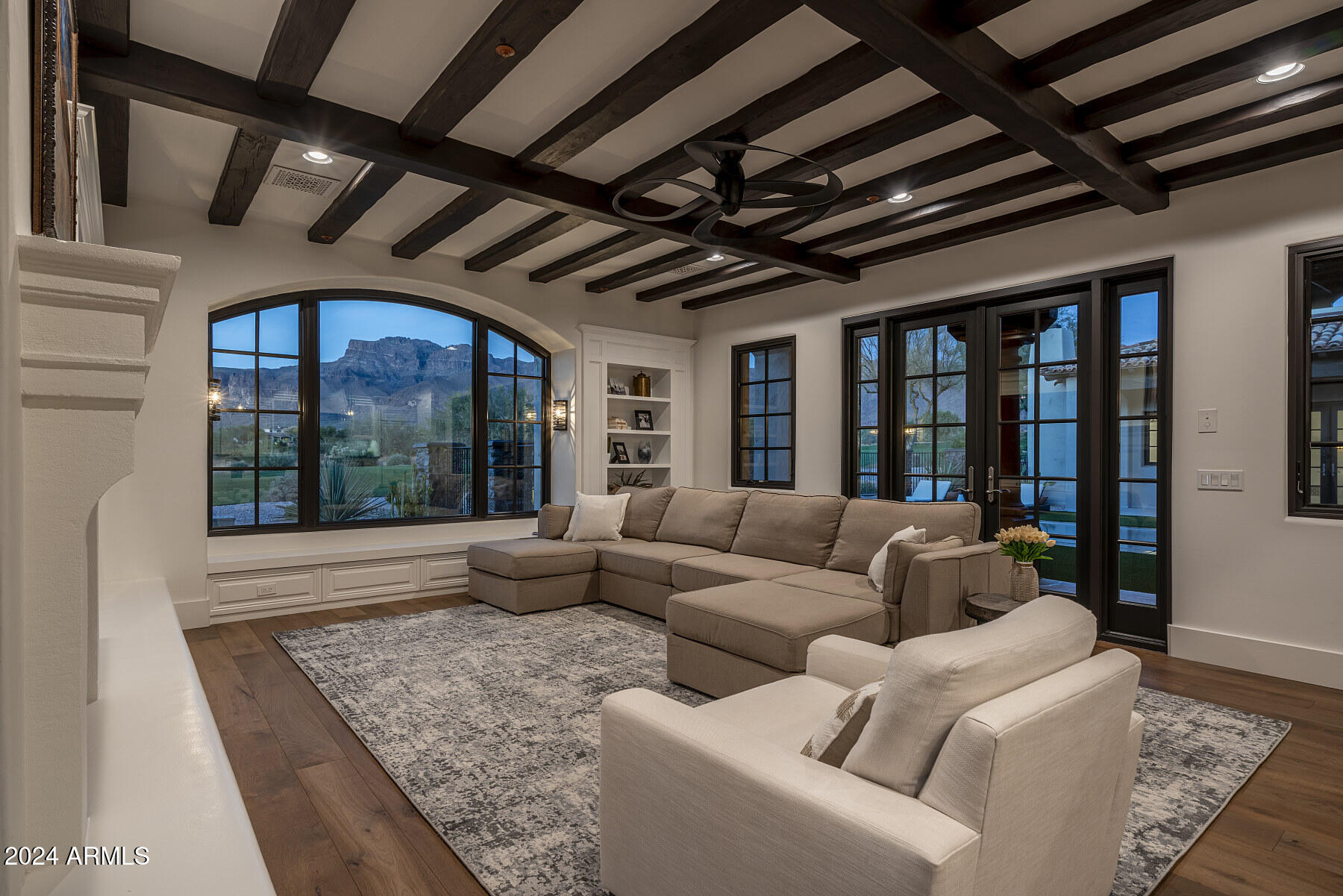 Superstition Mountain - Residential