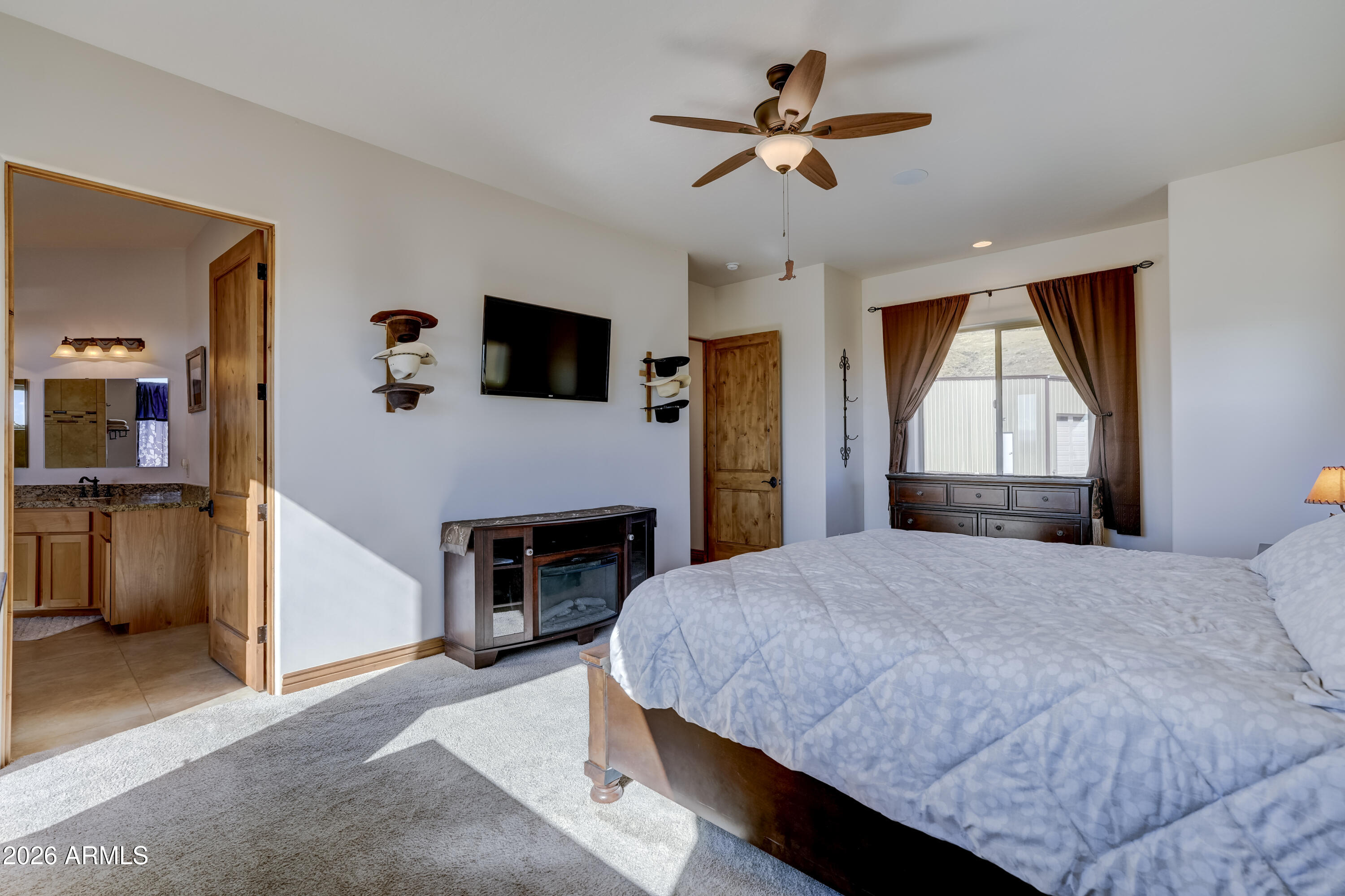 WILLIAMSON VALLEY RANCH - Residential