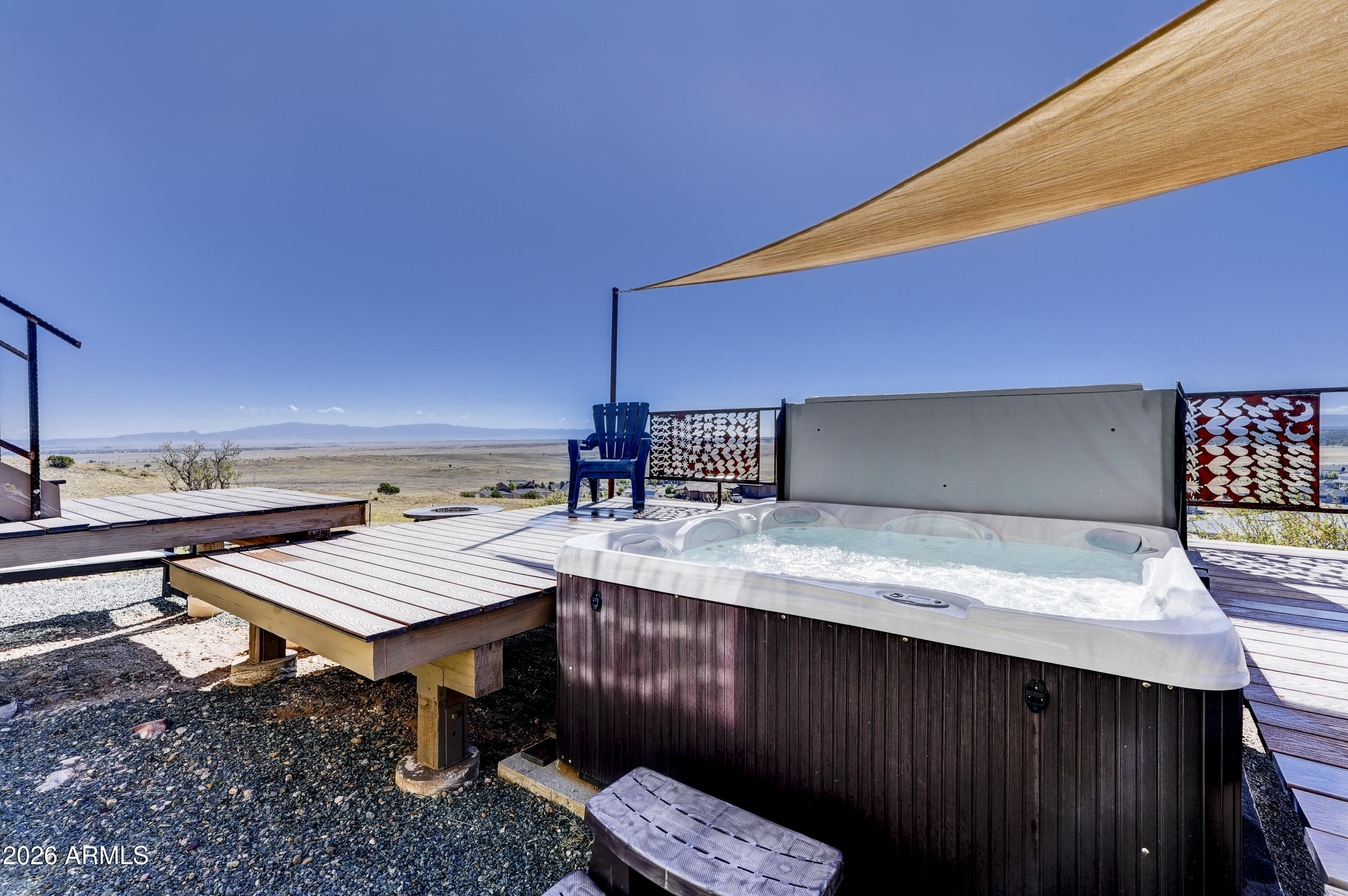 WILLIAMSON VALLEY RANCH - Residential