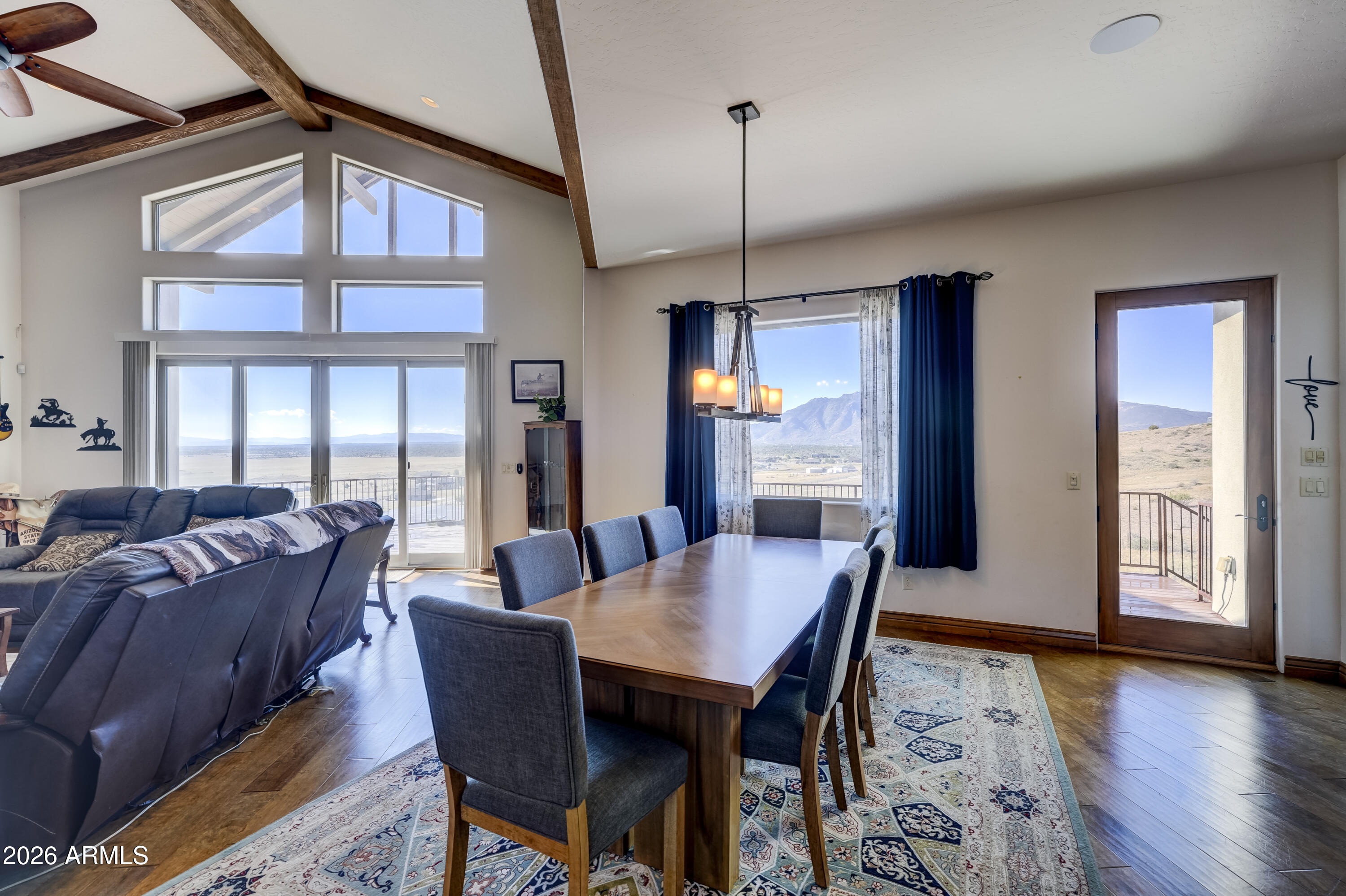 WILLIAMSON VALLEY RANCH - Residential