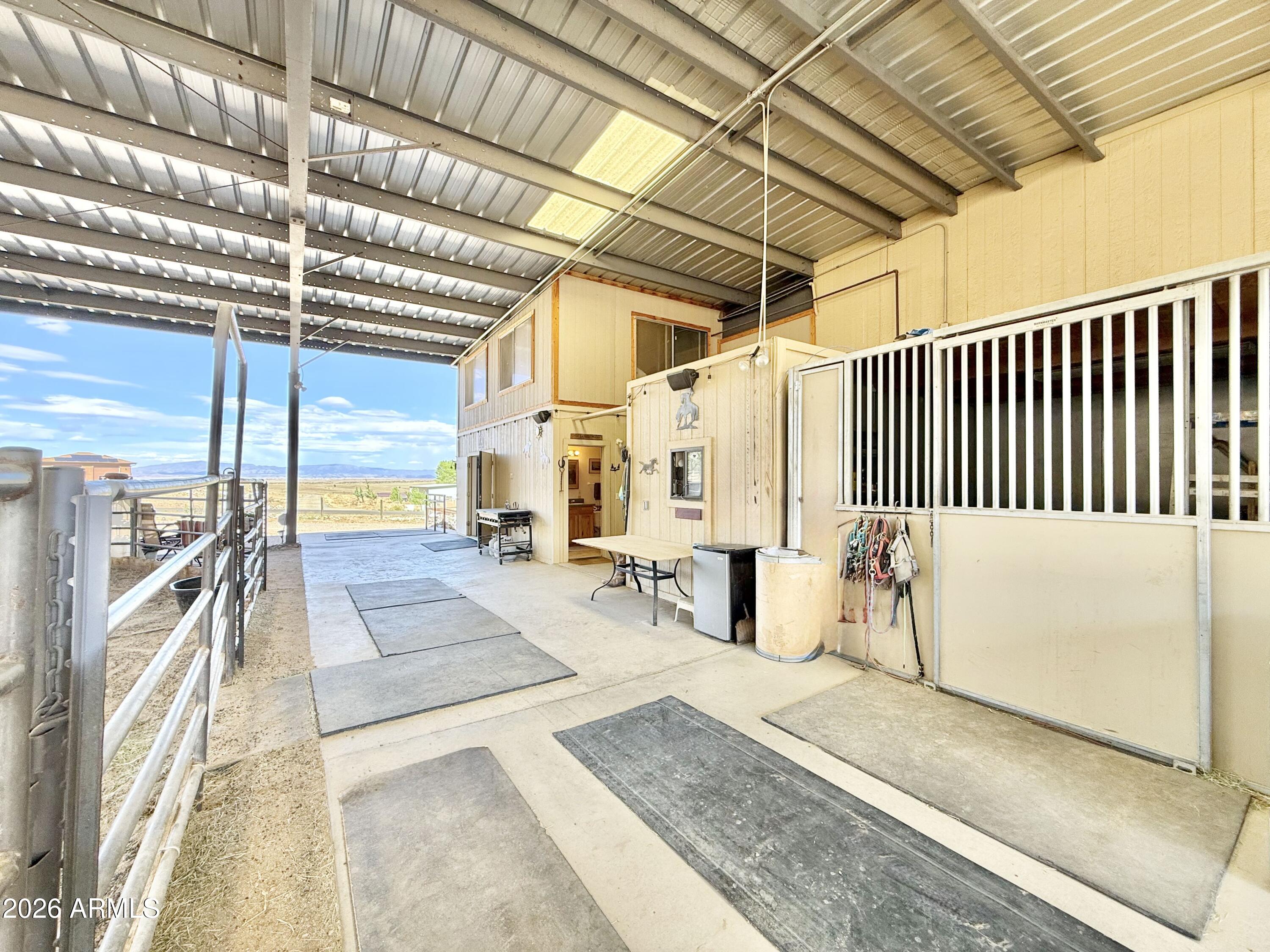 WILLIAMSON VALLEY RANCH - Residential