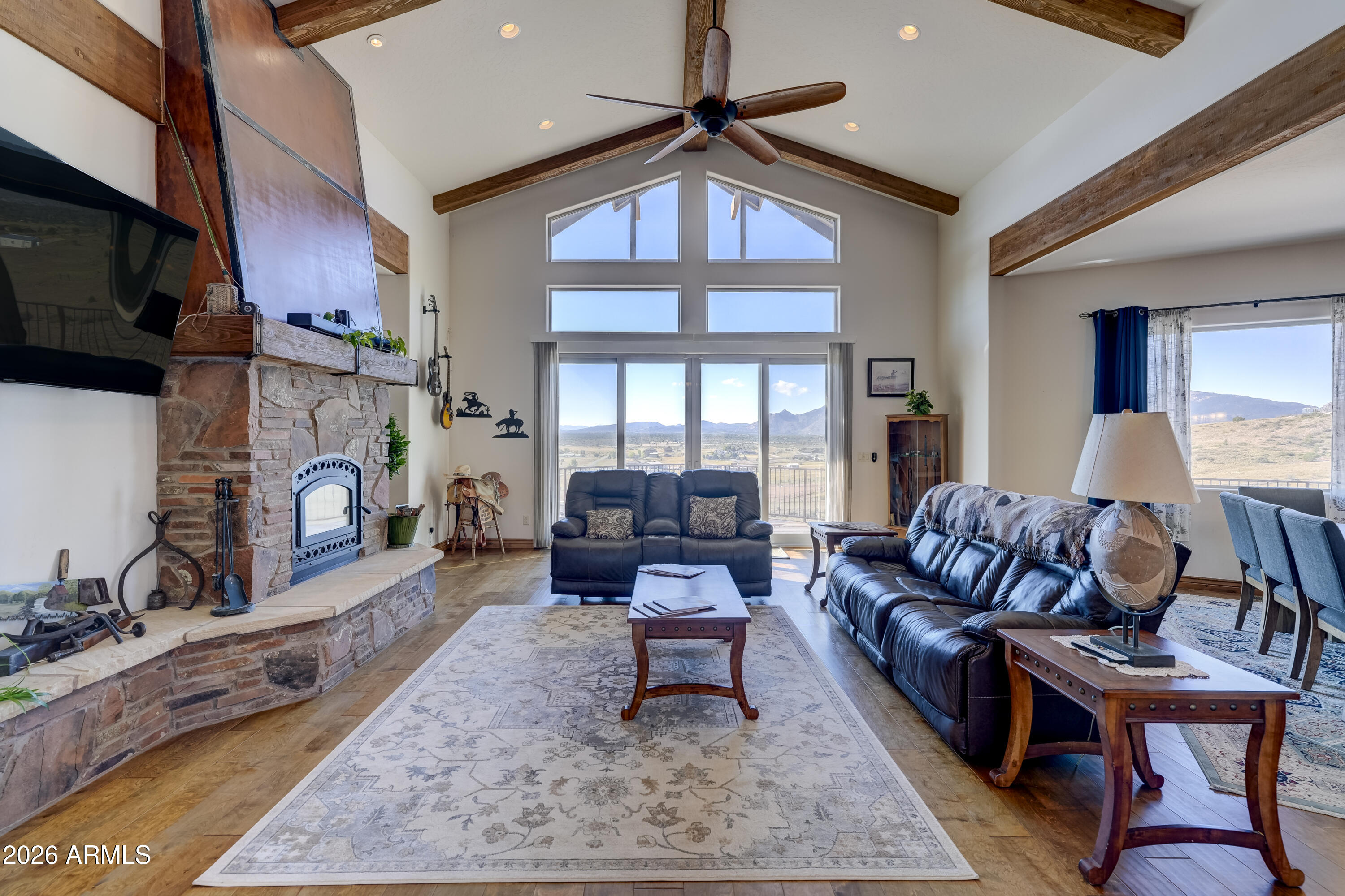 WILLIAMSON VALLEY RANCH - Residential