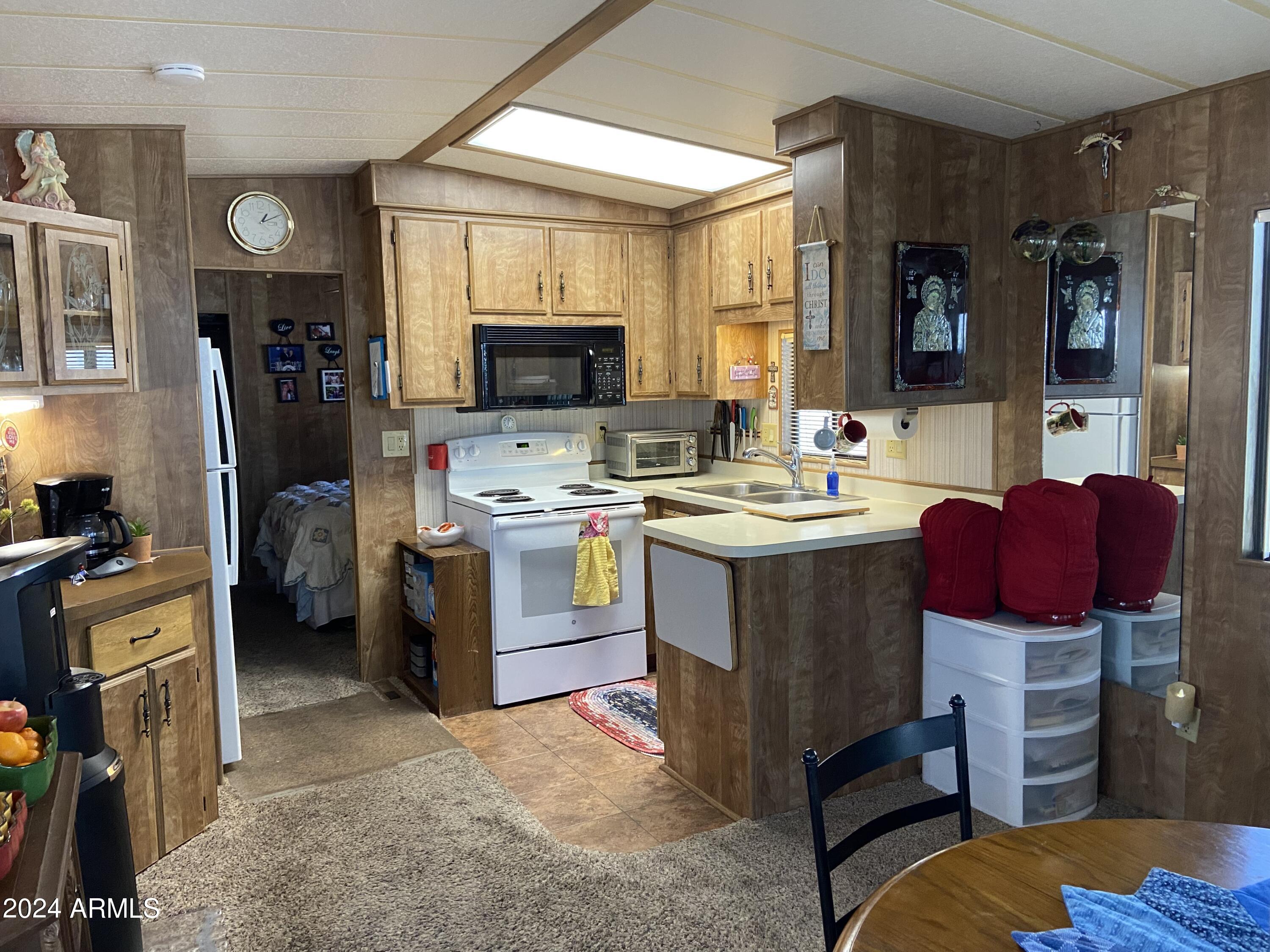 ROADHAVEN RESORT OF APACHE JUNCTION - Land