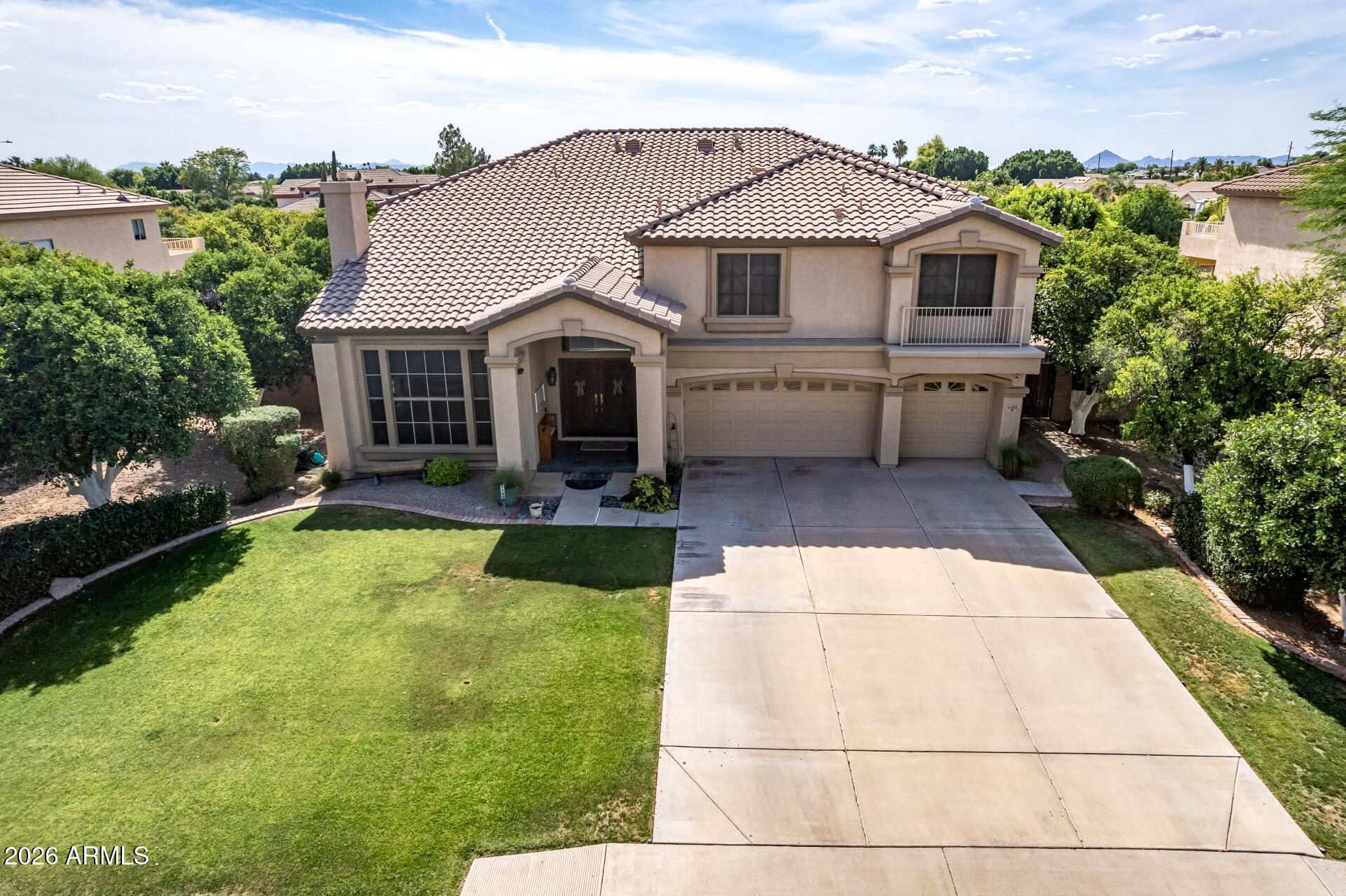 MAHOGANY - Residential