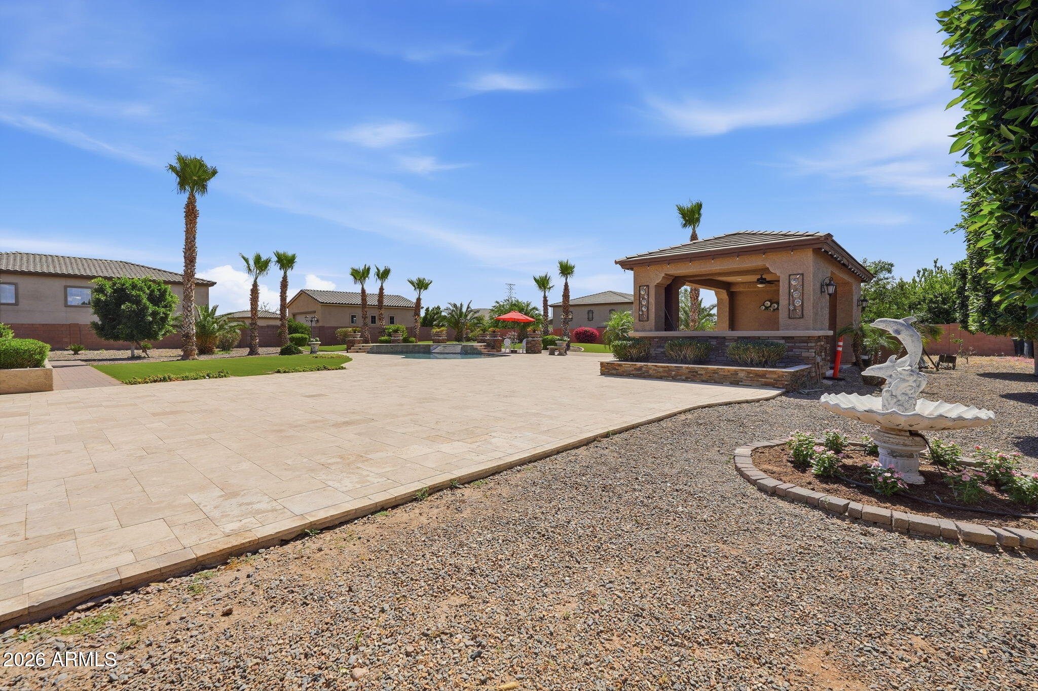 CABALLOS DEL RIO - Residential