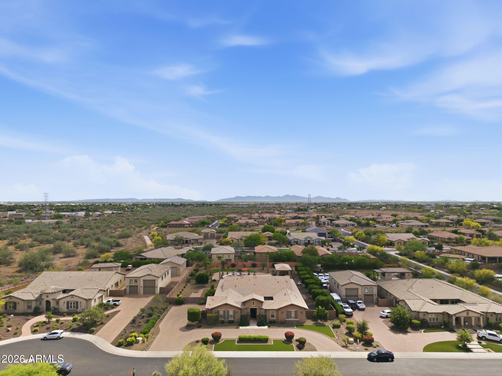 CABALLOS DEL RIO - Residential