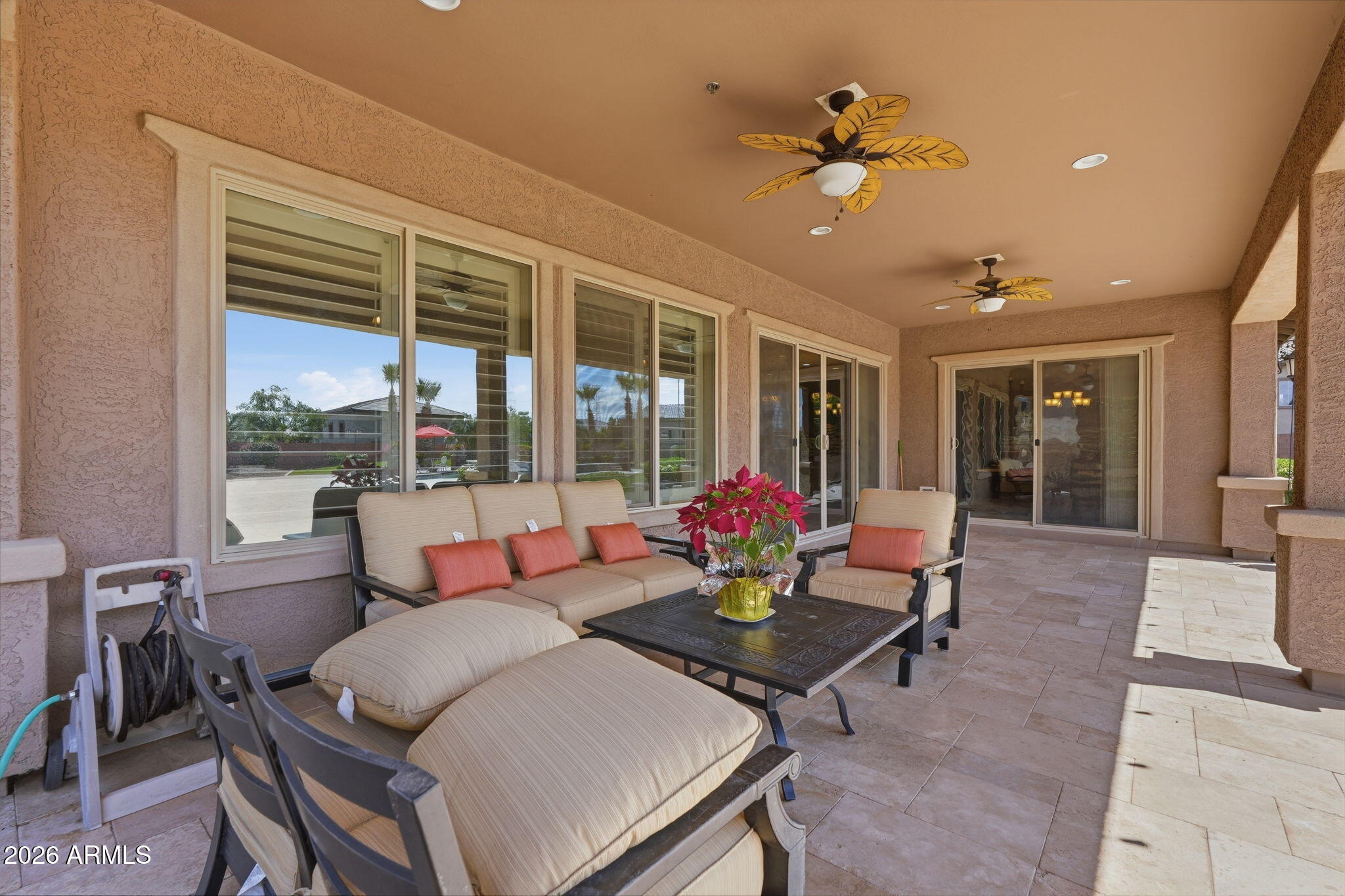 CABALLOS DEL RIO - Residential