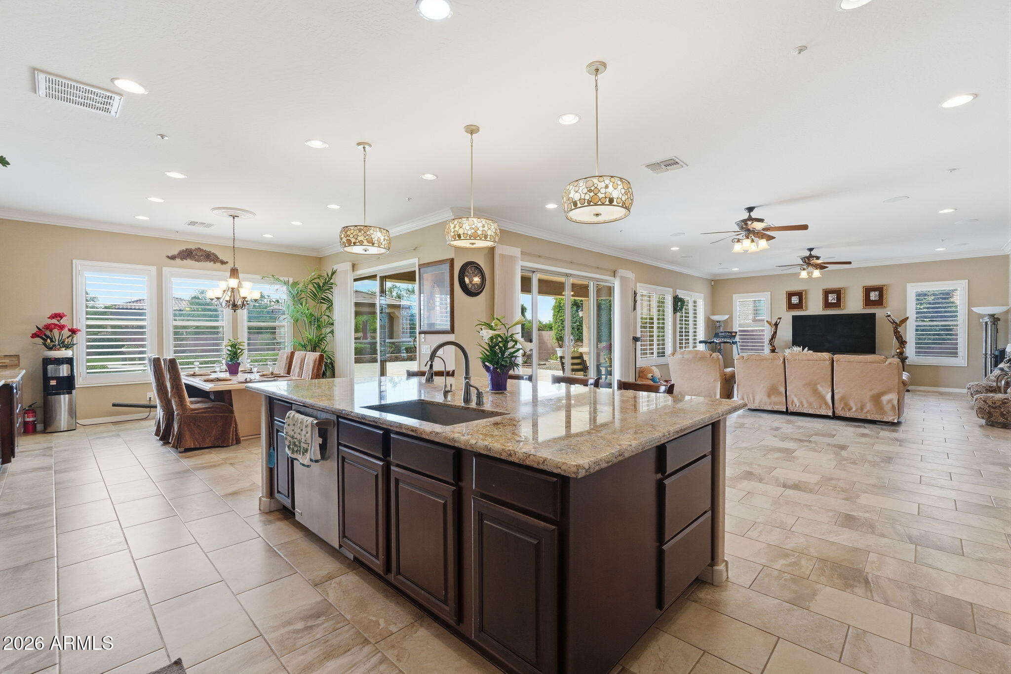 CABALLOS DEL RIO - Residential
