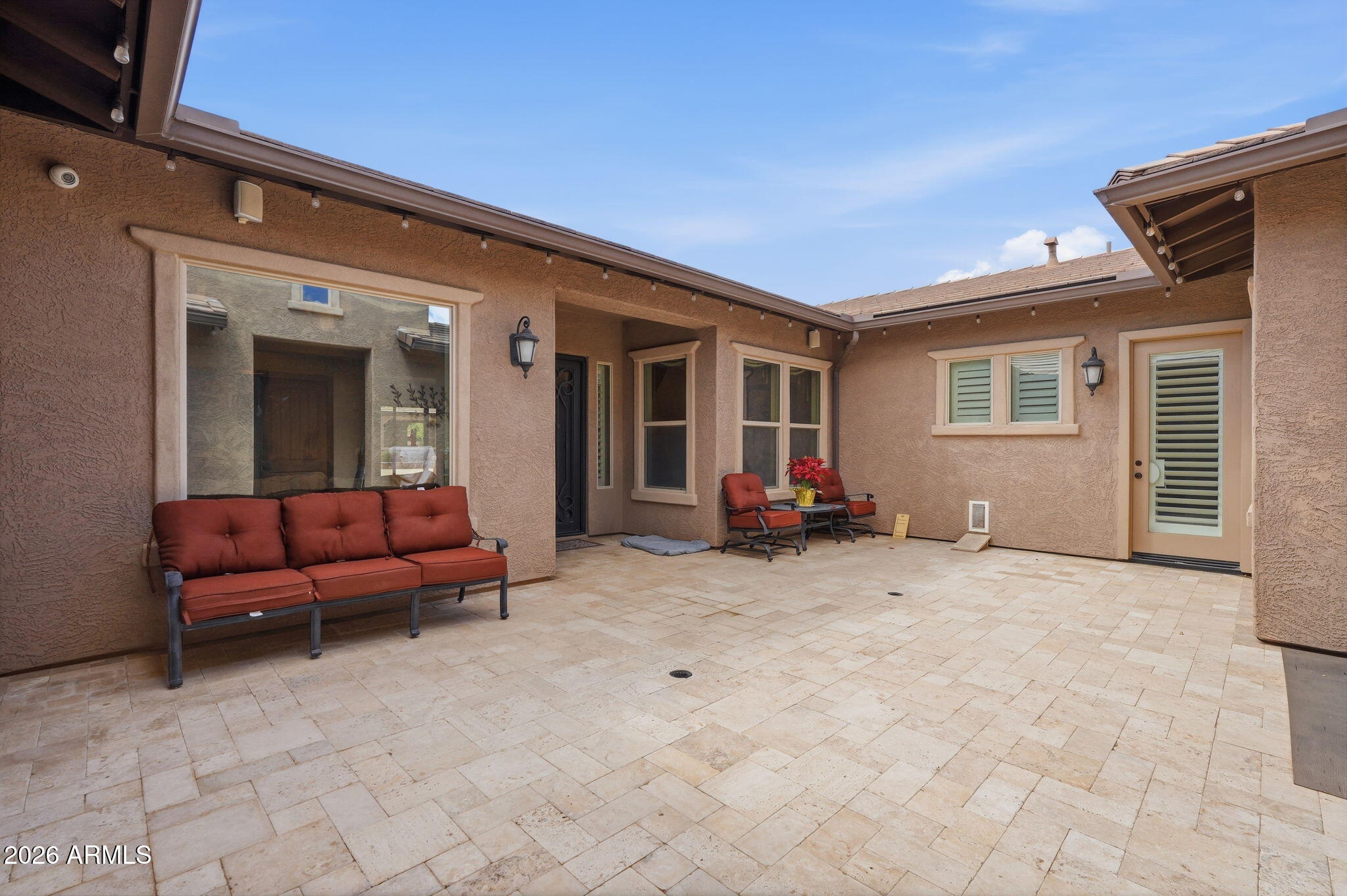 CABALLOS DEL RIO - Residential